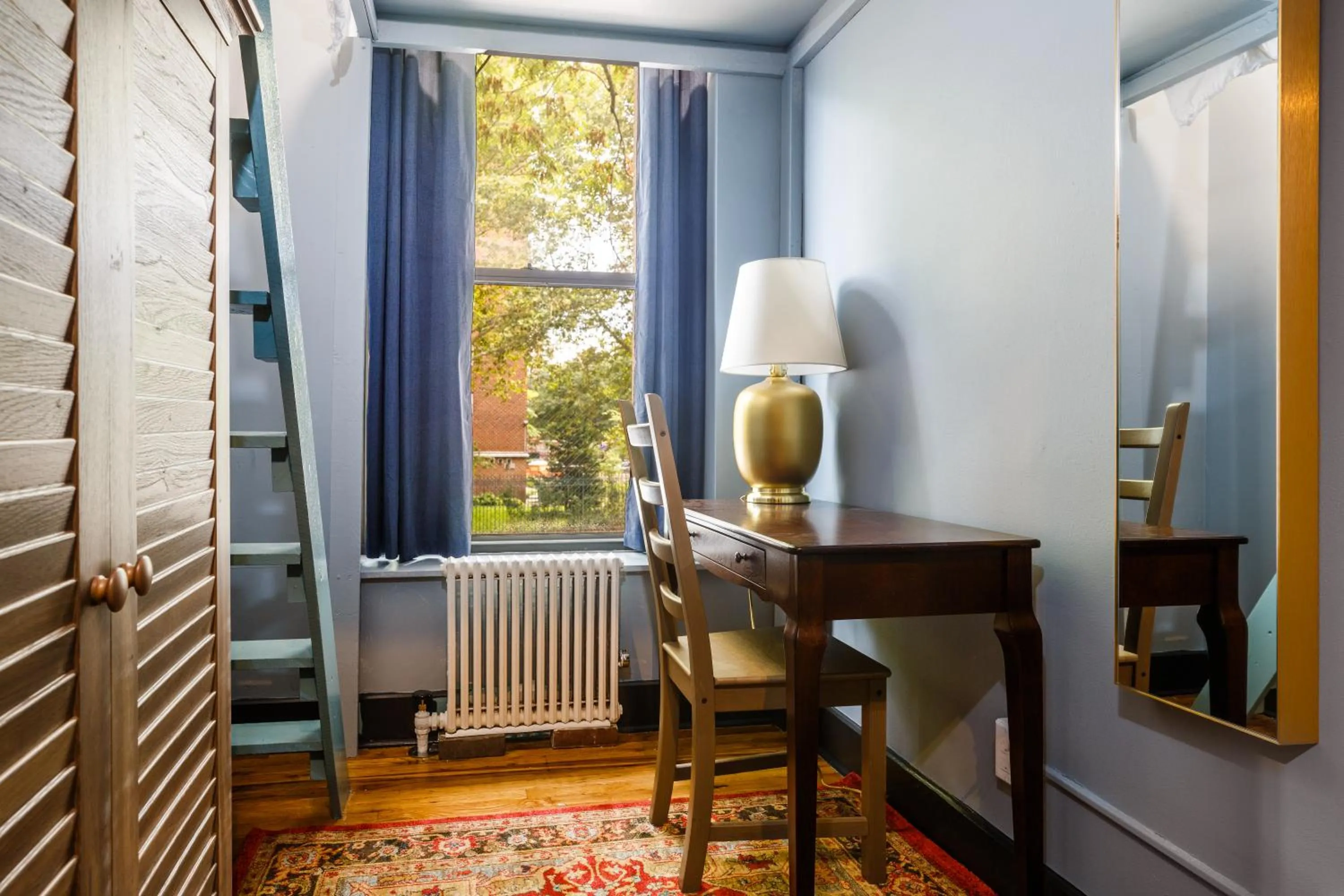 Seating area in Lamartine Chelsea