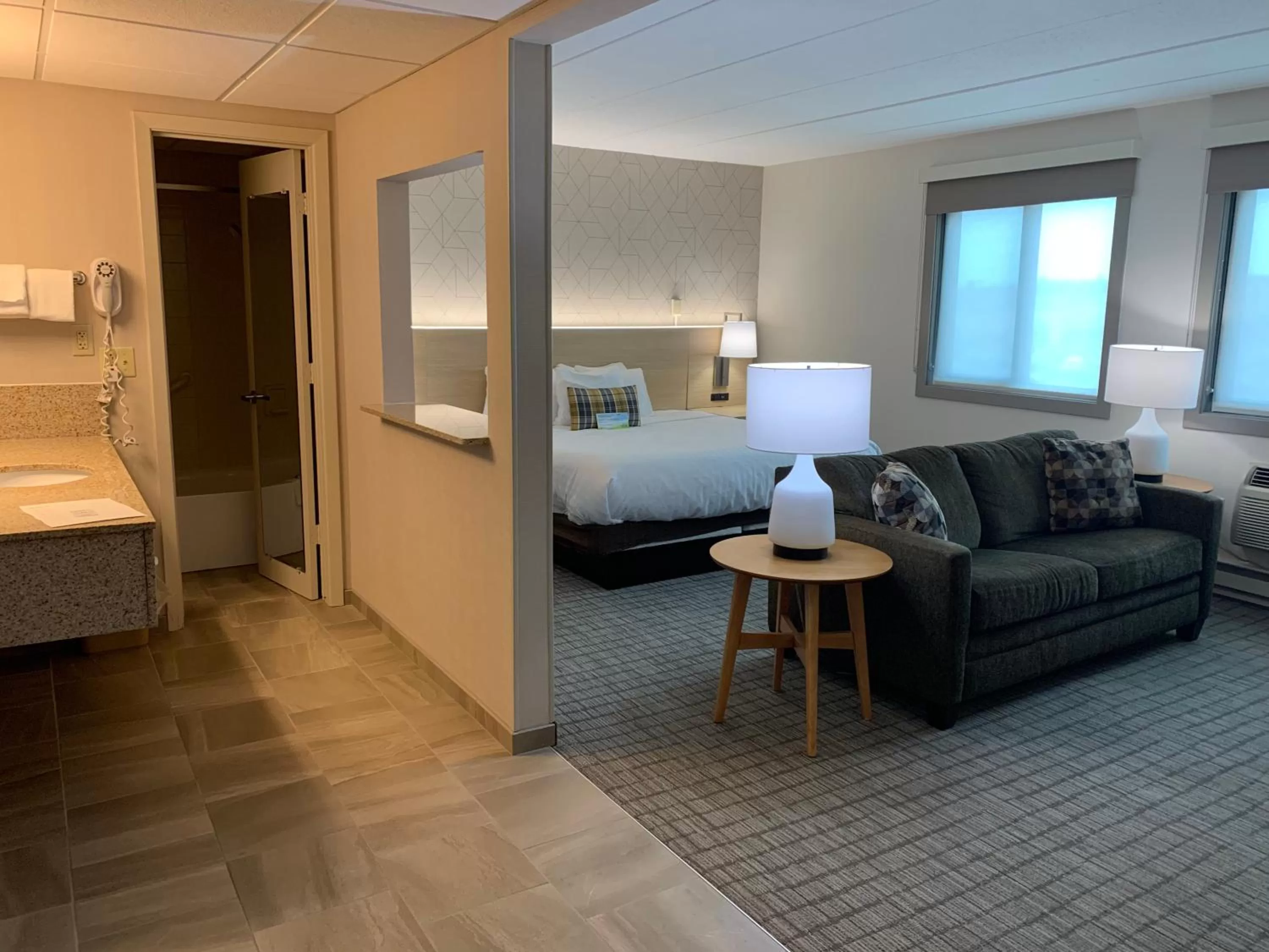 Photo of the whole room, Bed in Days Inn & Suites by Wyndham Duluth by the Mall