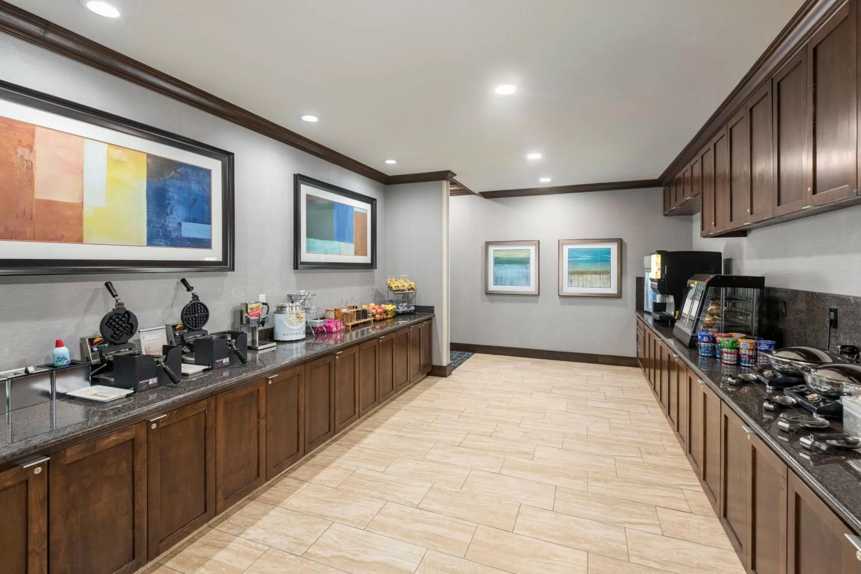 Breakfast in TownePlace Suites by Marriott Abilene Northeast