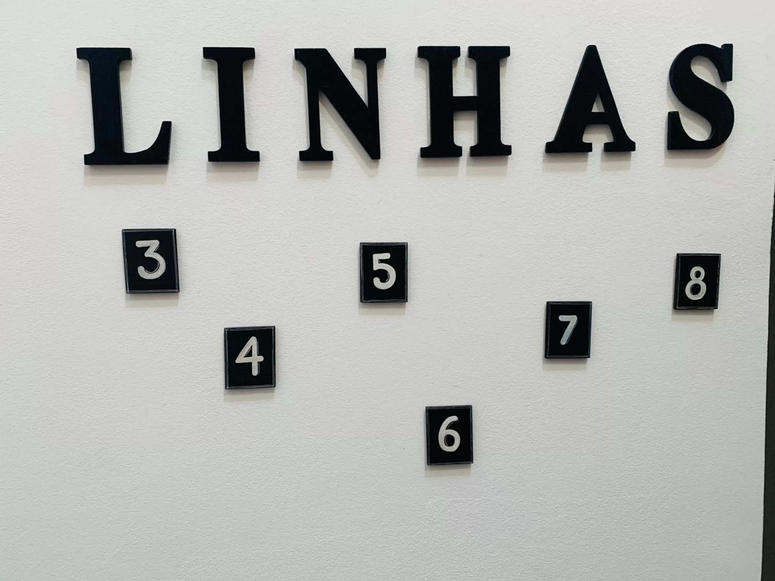 Decorative detail in Campanhã Boutique Station