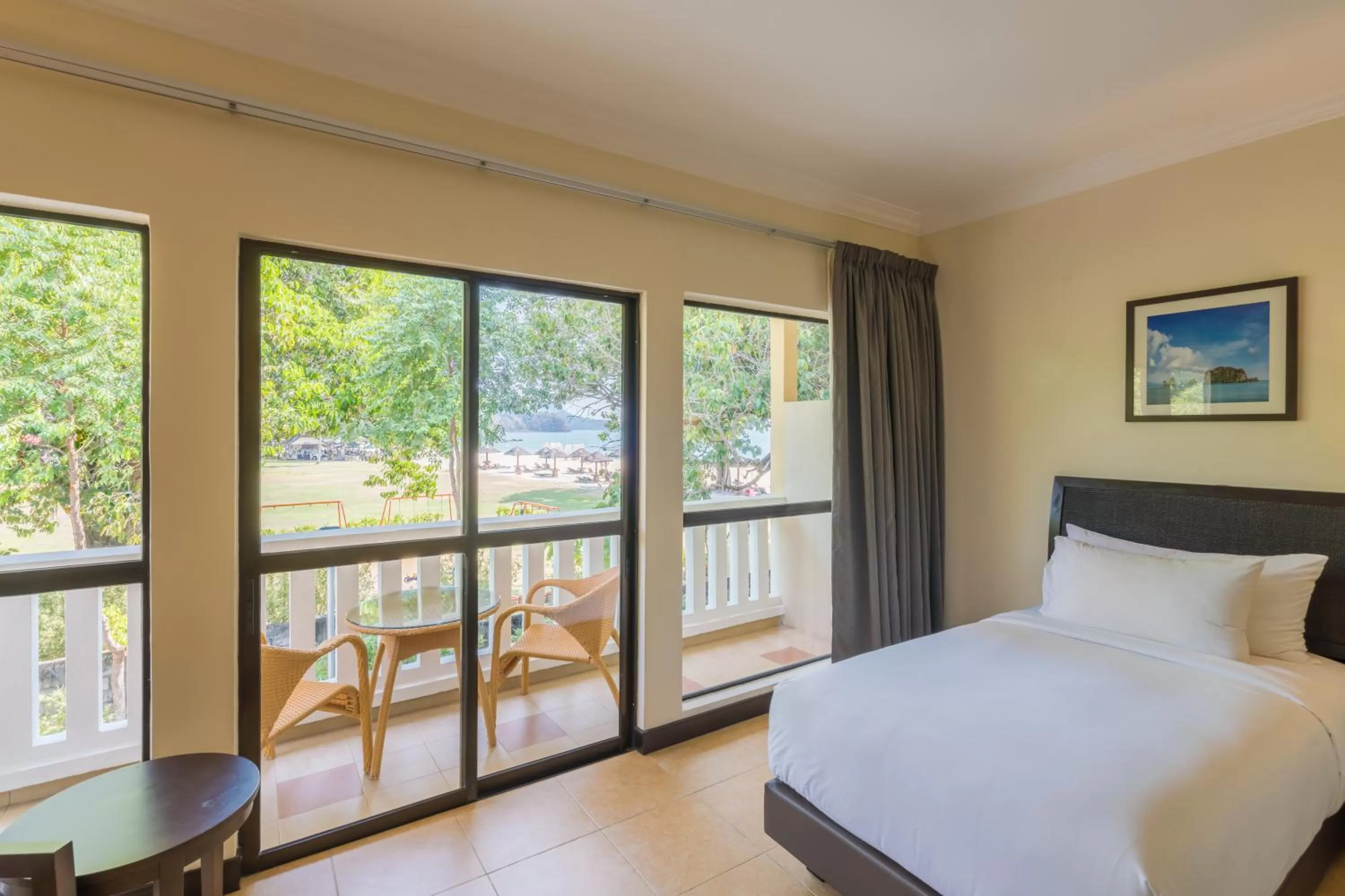 Bed in Camar Resort Langkawi