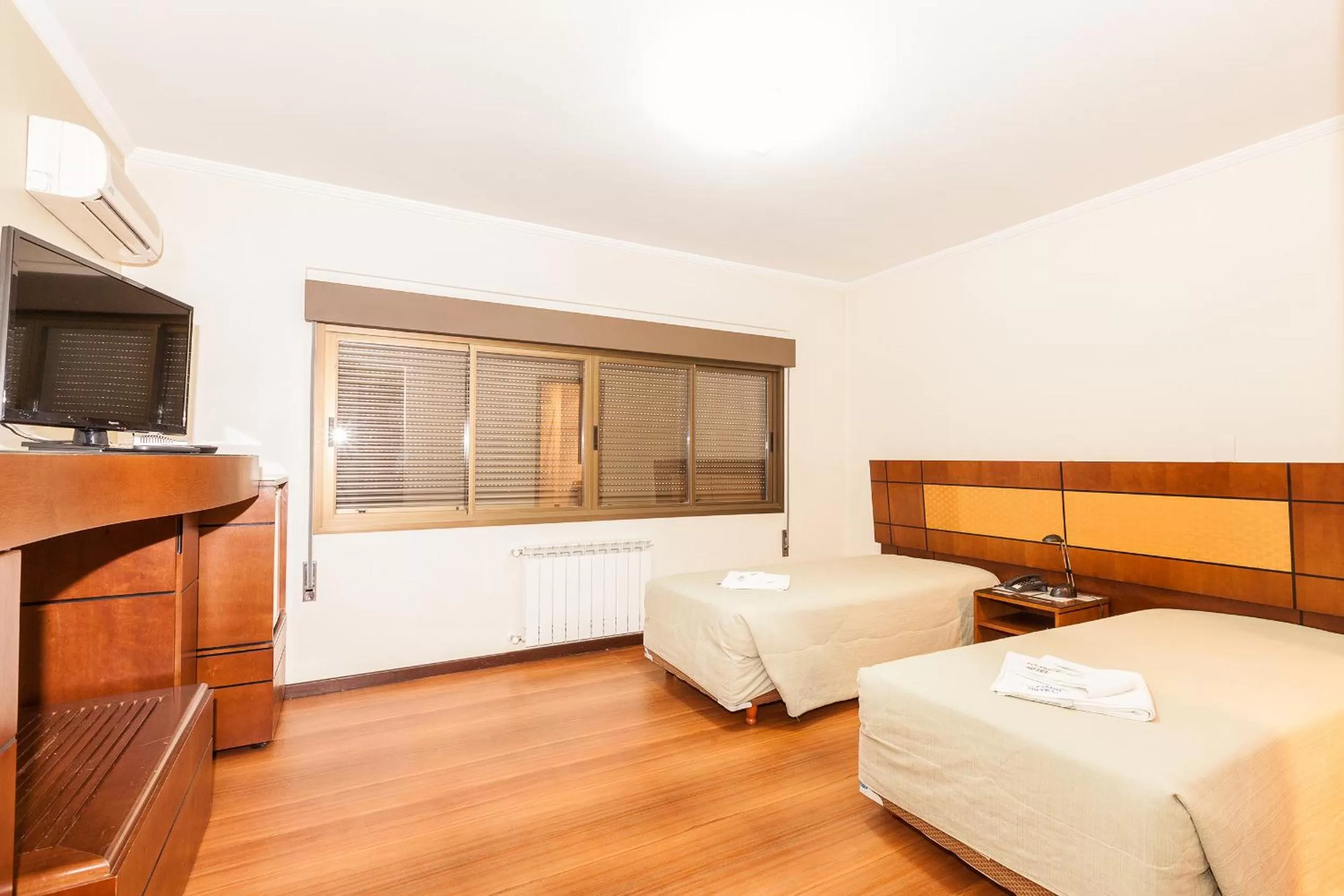Bedroom, Bed in Hotel Letto Caxias