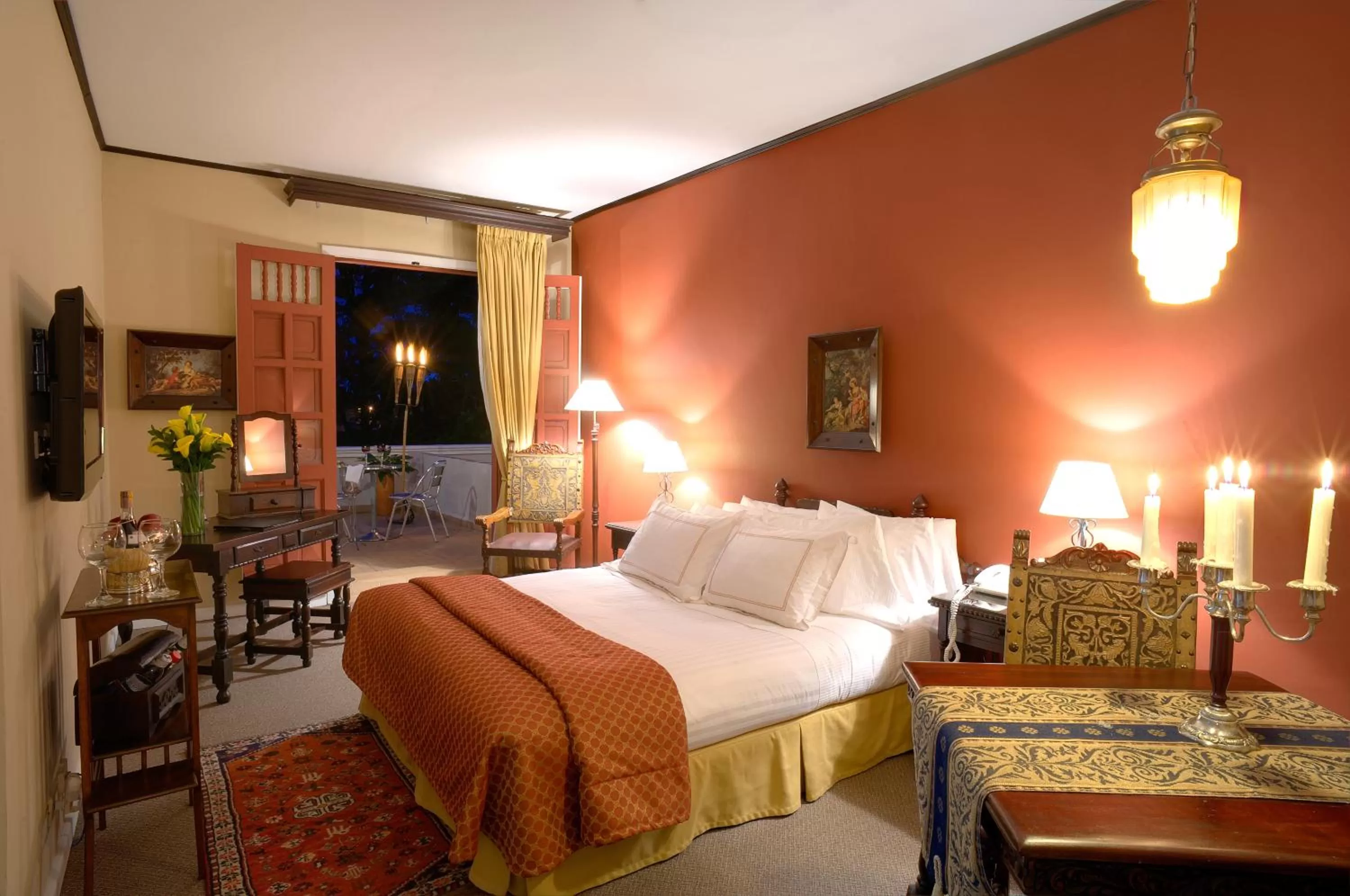 Bed in Hotel Dann Monasterio