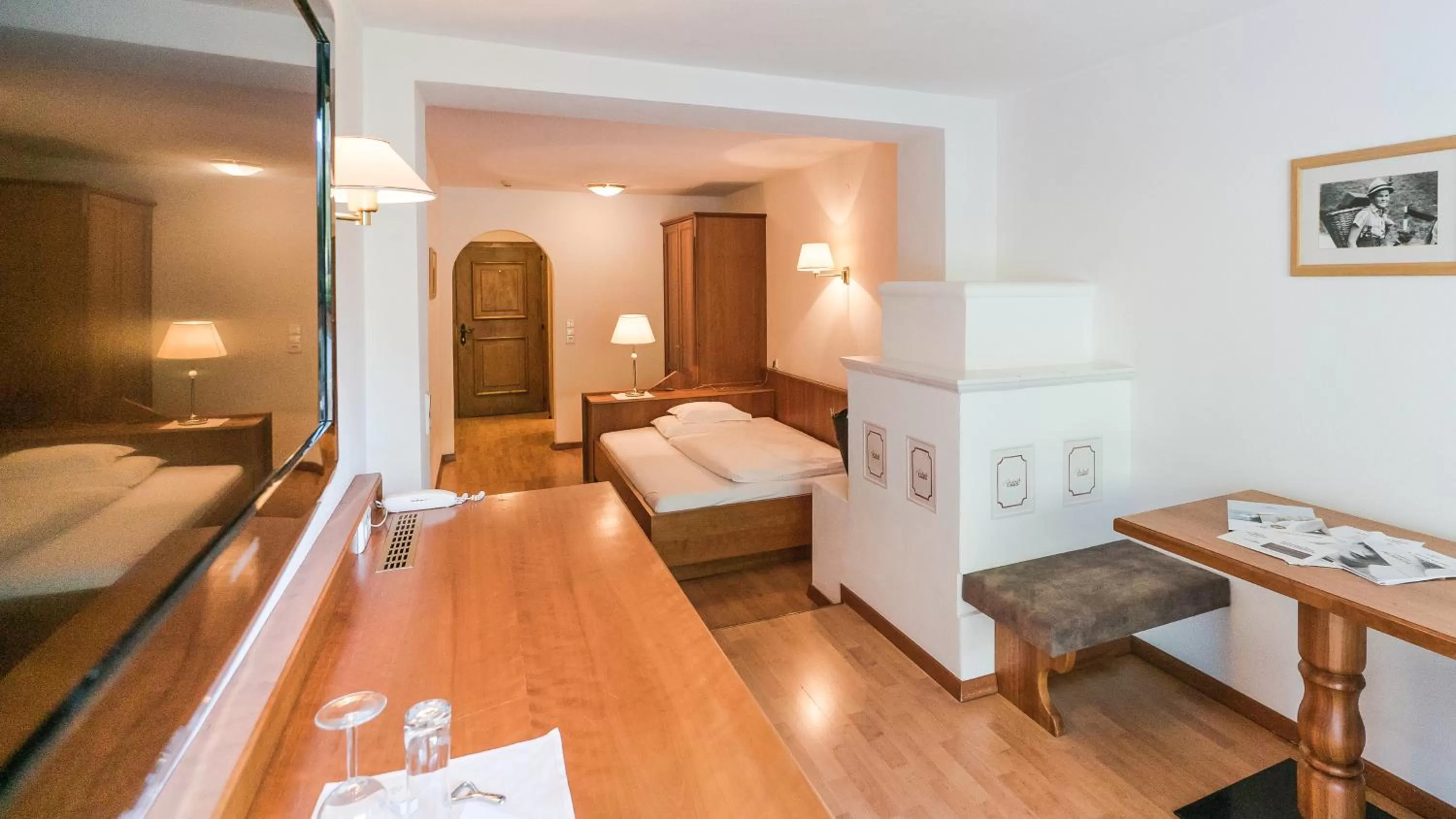 Photo of the whole room, Bed in Wellnesshotel Mein Almhof Superior