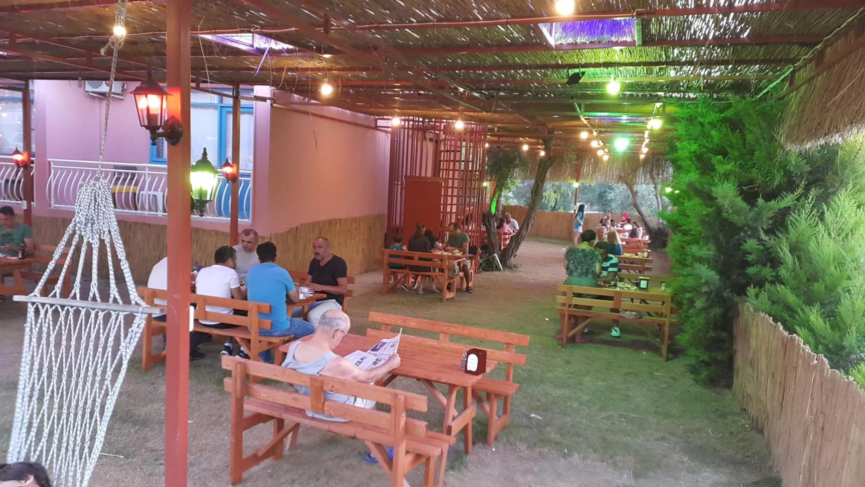 Restaurant/places to eat in Grand Yayla Hotel