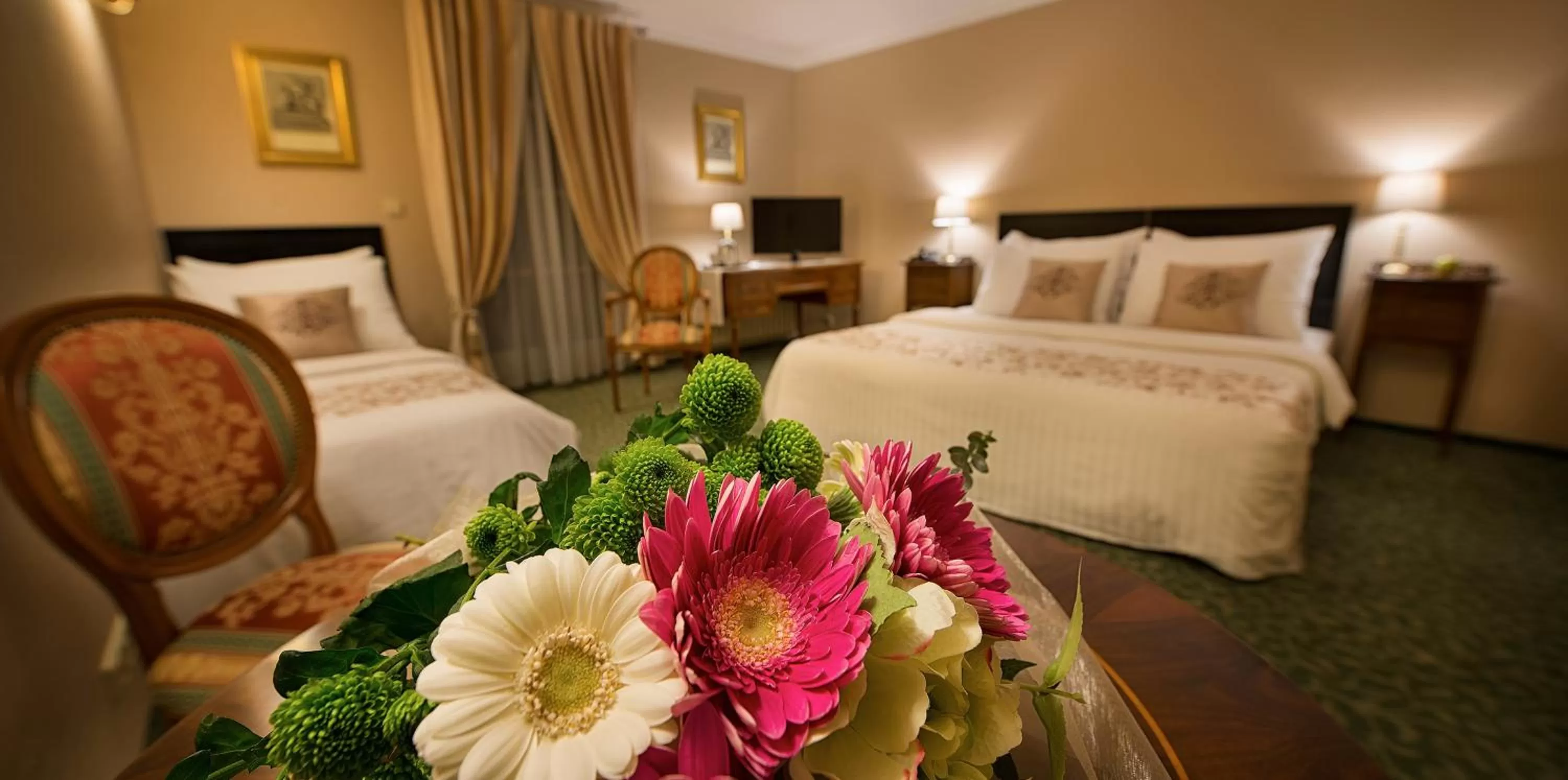 Bedroom, Bed in Hotel Angelis