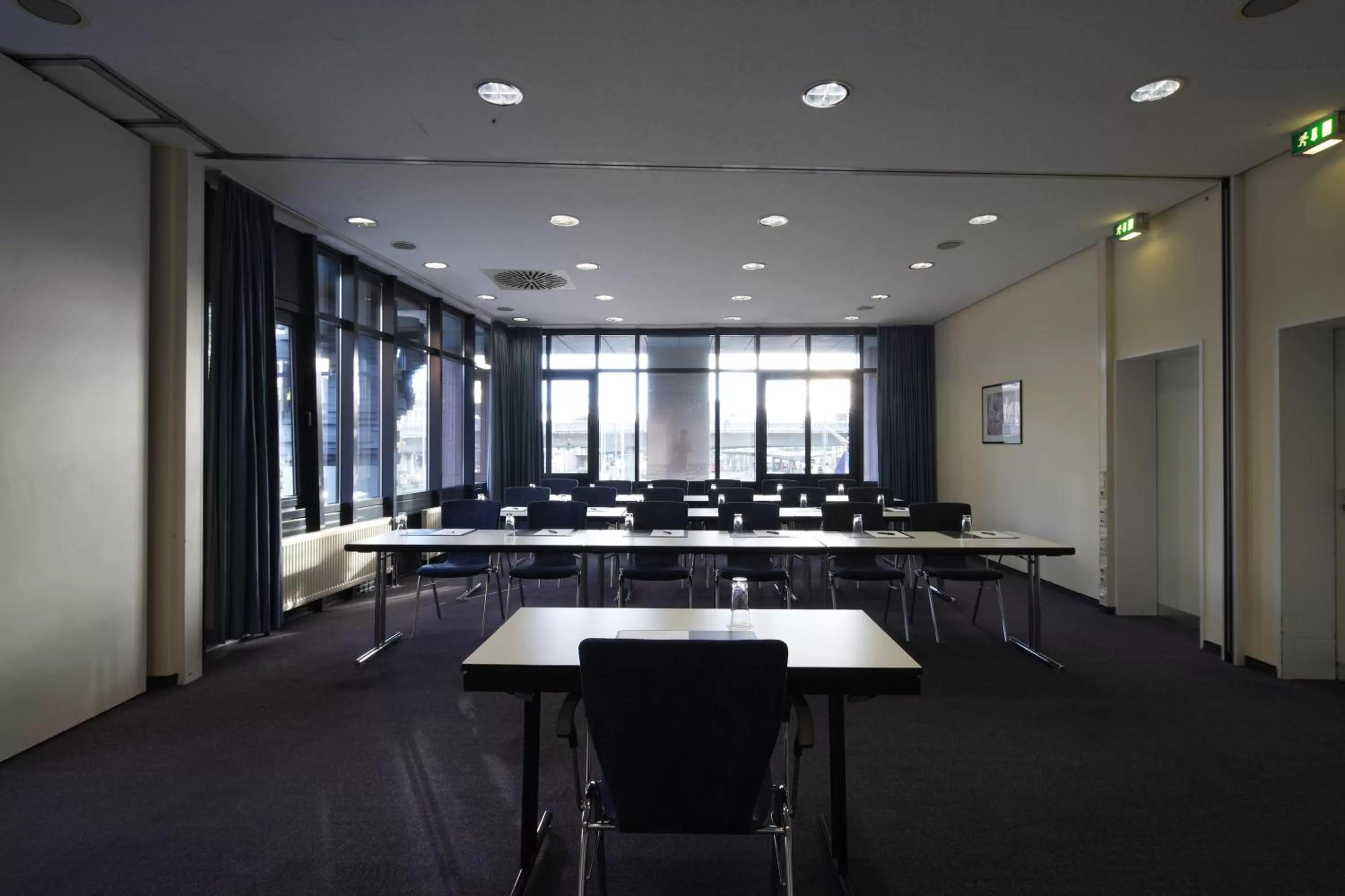 Business facilities in IntercityHotel Freiburg