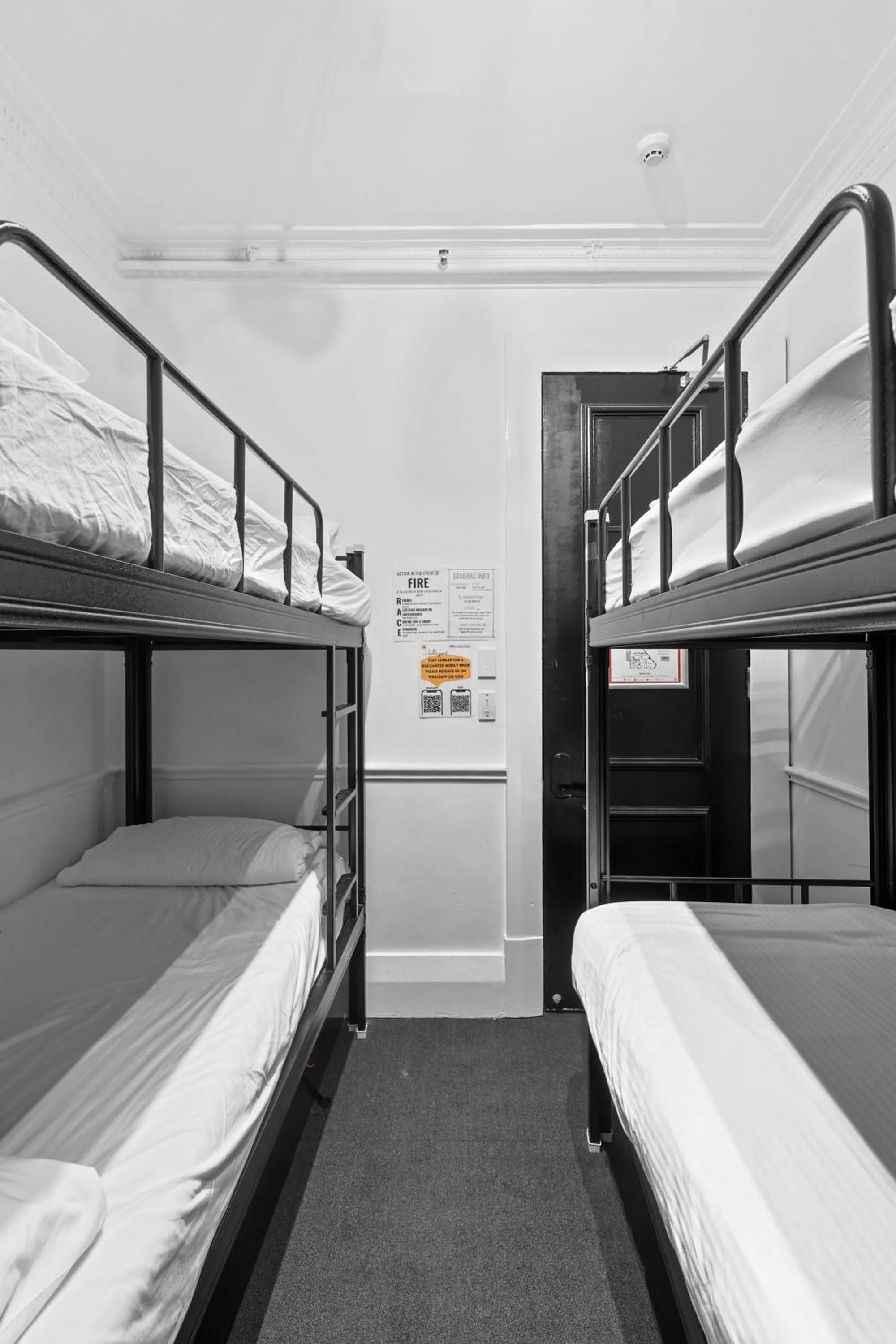 Bunk Bed in Darling Harbour Boutique Hotel