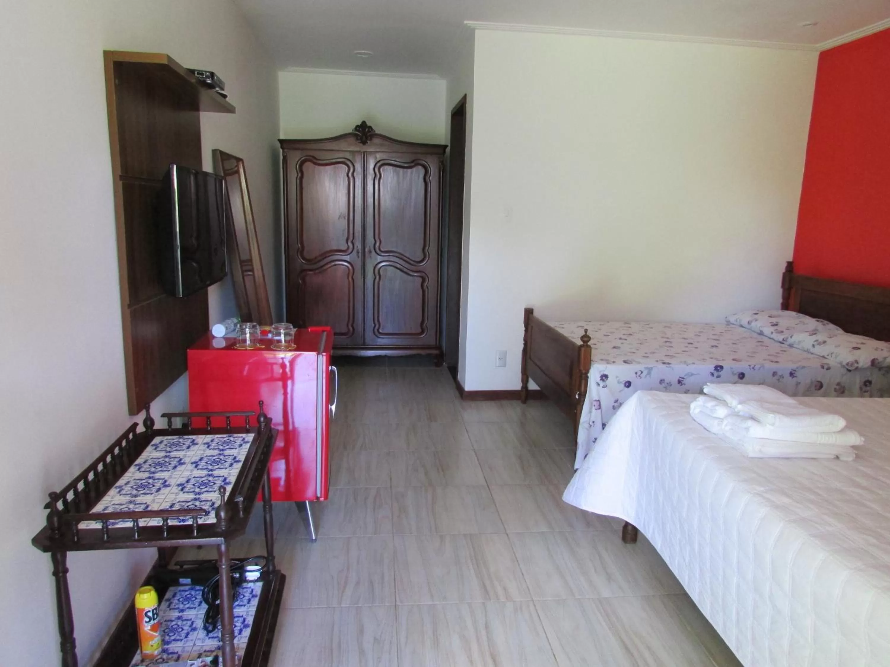 Photo of the whole room, Bed in Pousada Ipitanga IV