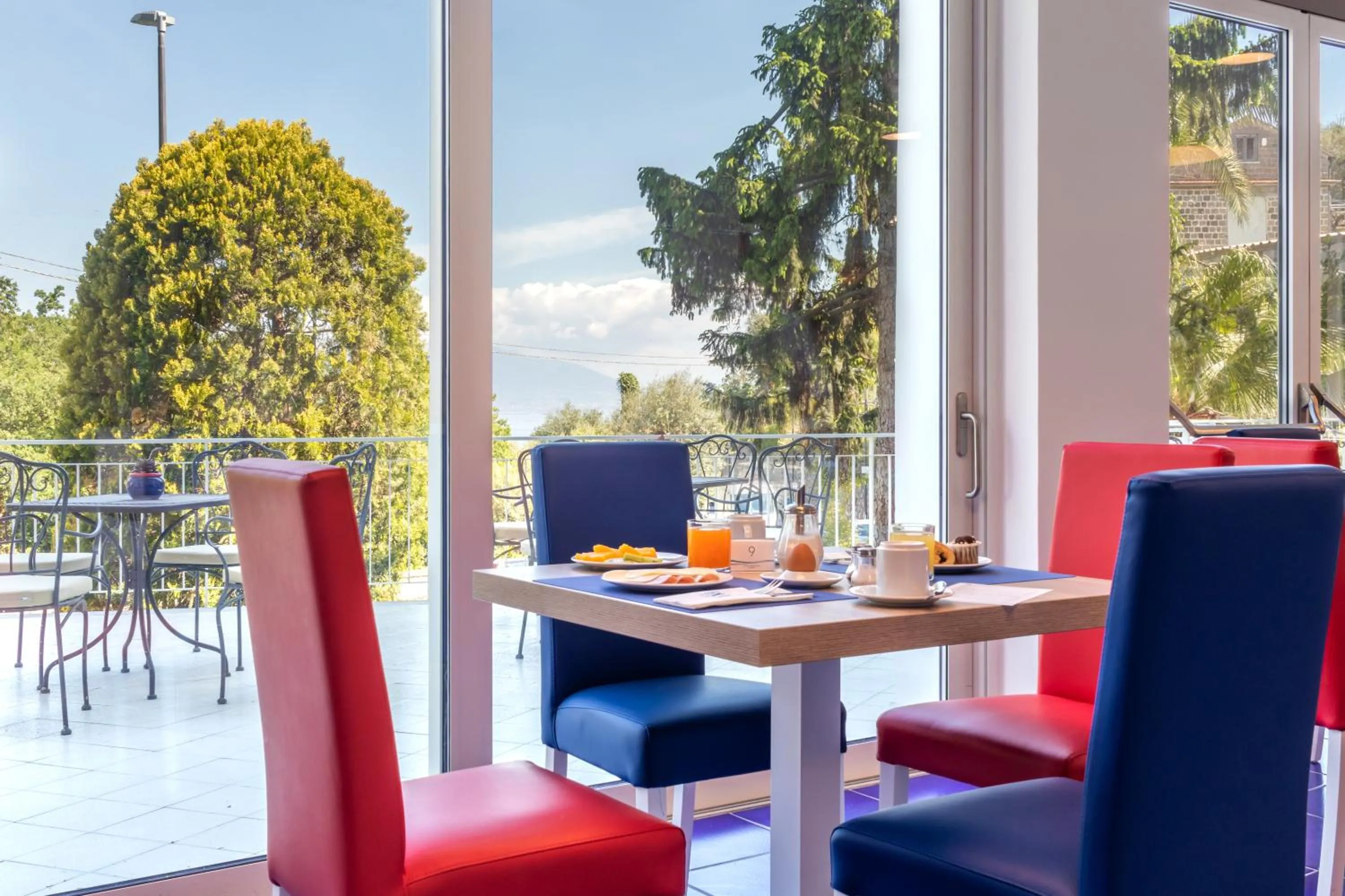 Breakfast in Hotel Metropole