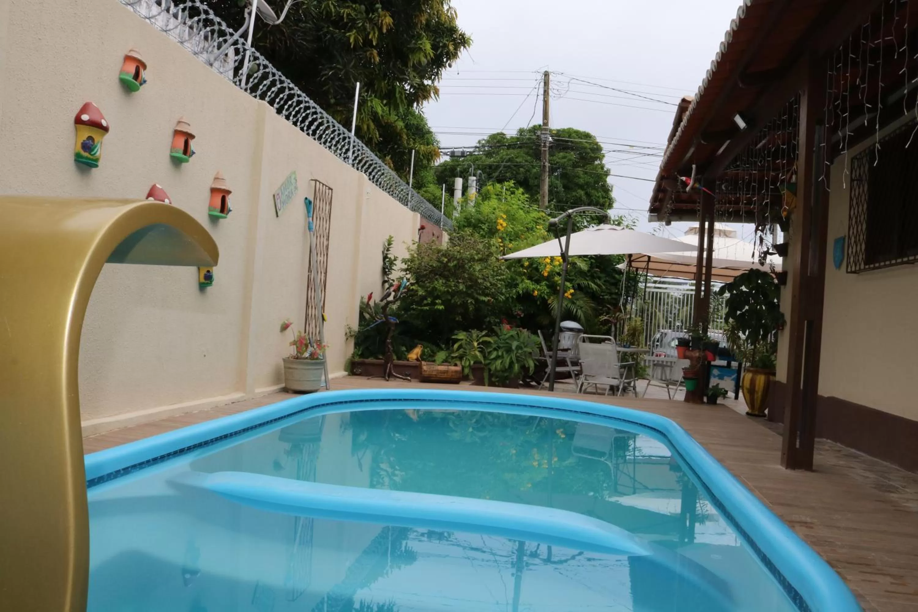 Swimming pool in Pousada Flor Dália