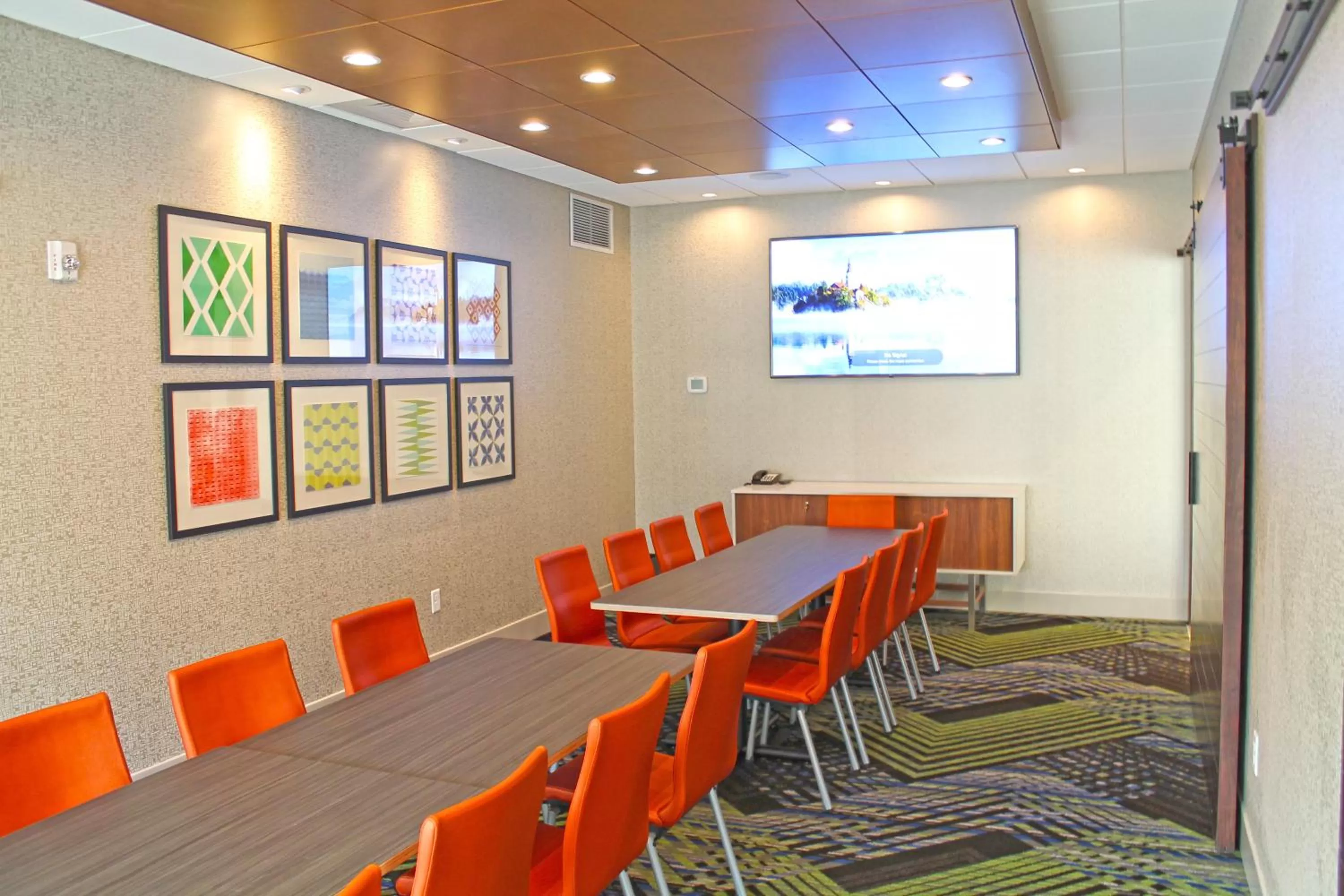 Meeting/conference room in Holiday Inn Express & Suites - St. Louis South - I-55 by IHG