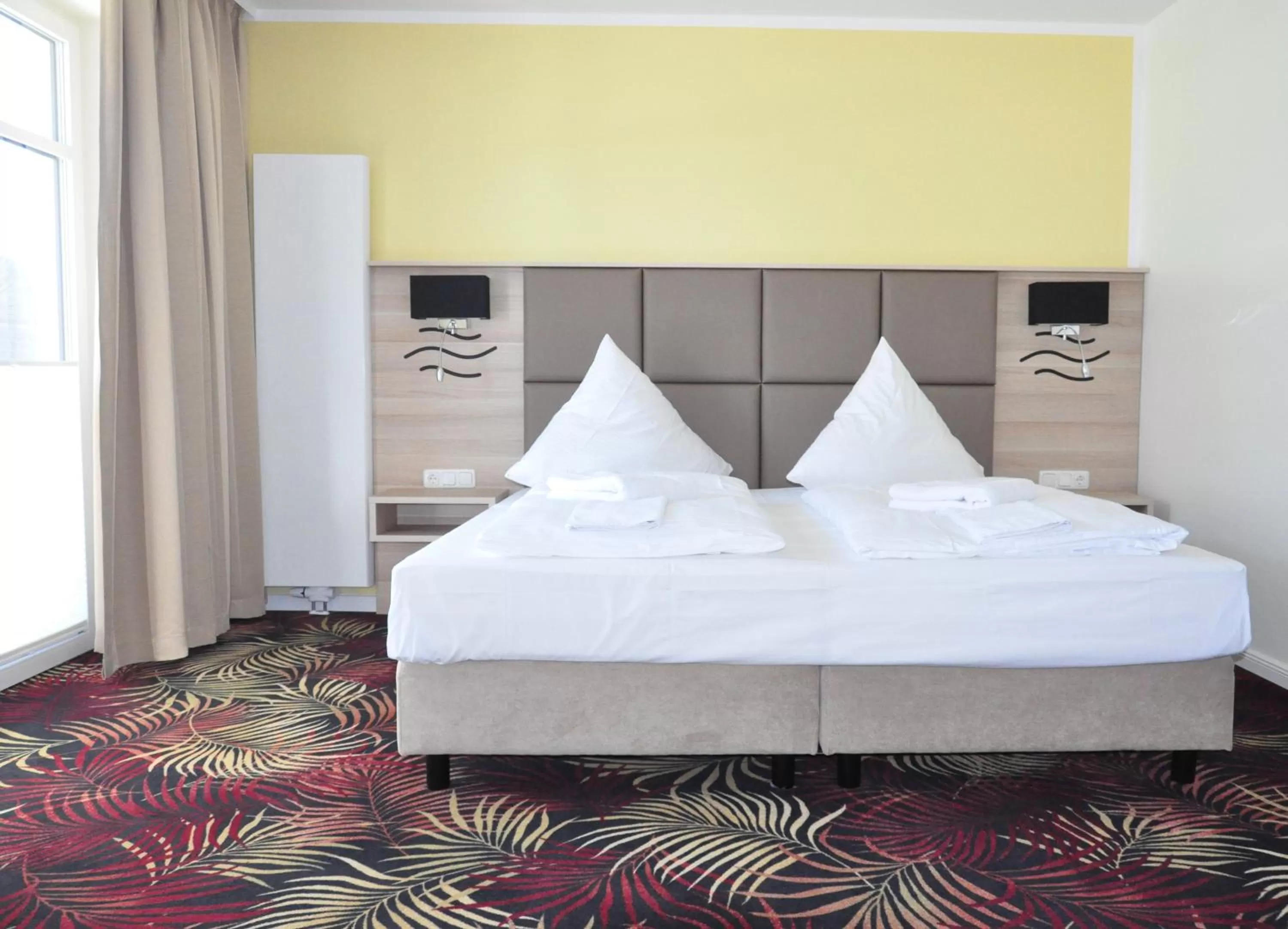 Bed in Avalon Hotel Bellevue