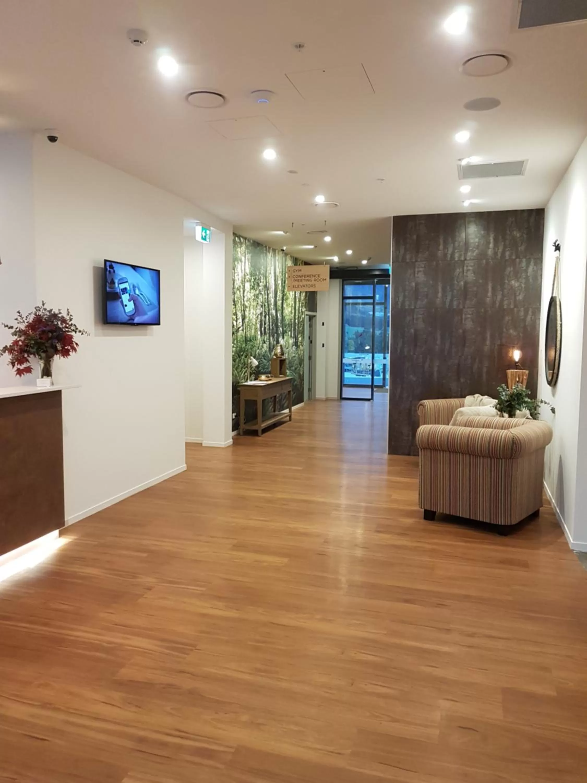 Lobby or reception in Wyndham Garden Remarkables Park Queenstown