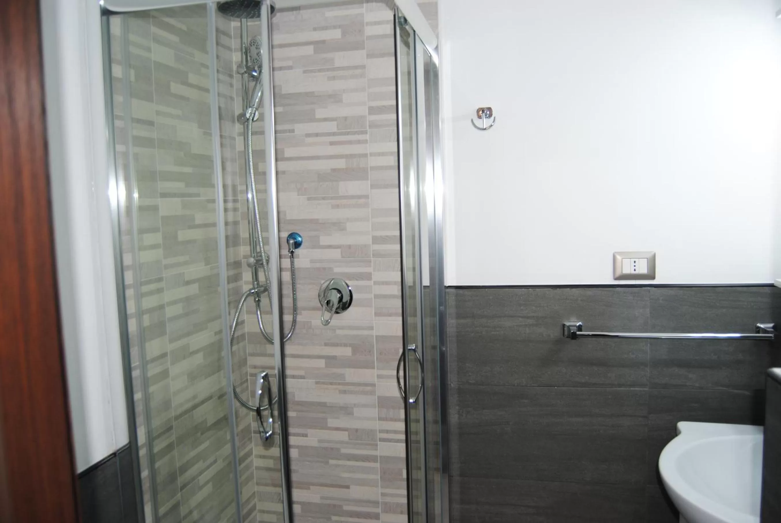 Shower in B&B Kenzia