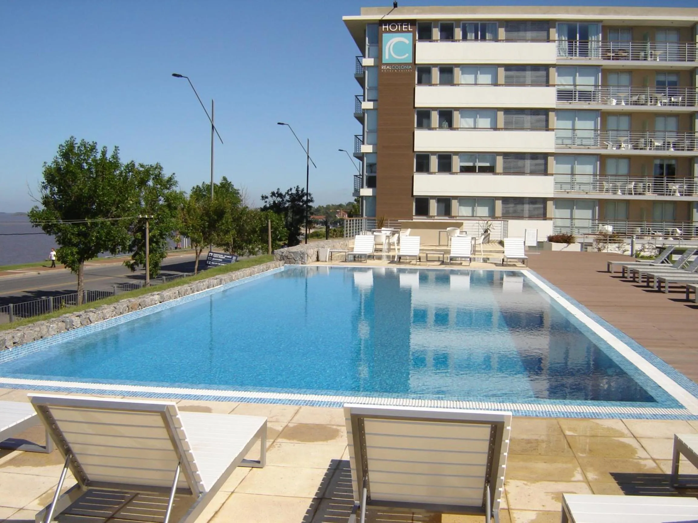 Swimming pool in Real Colonia Hotel & Suites