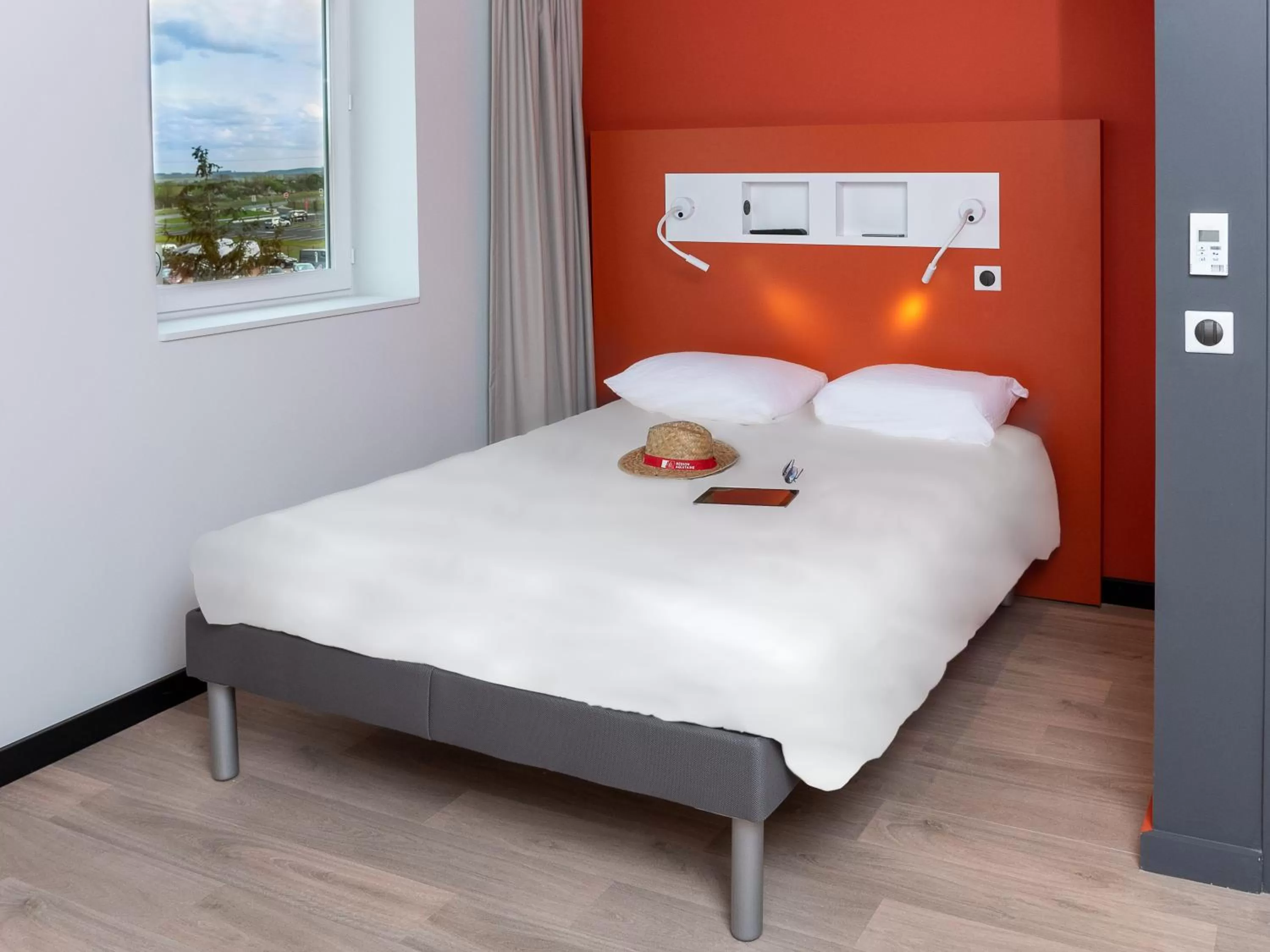 Bed in ibis Budget Cognac