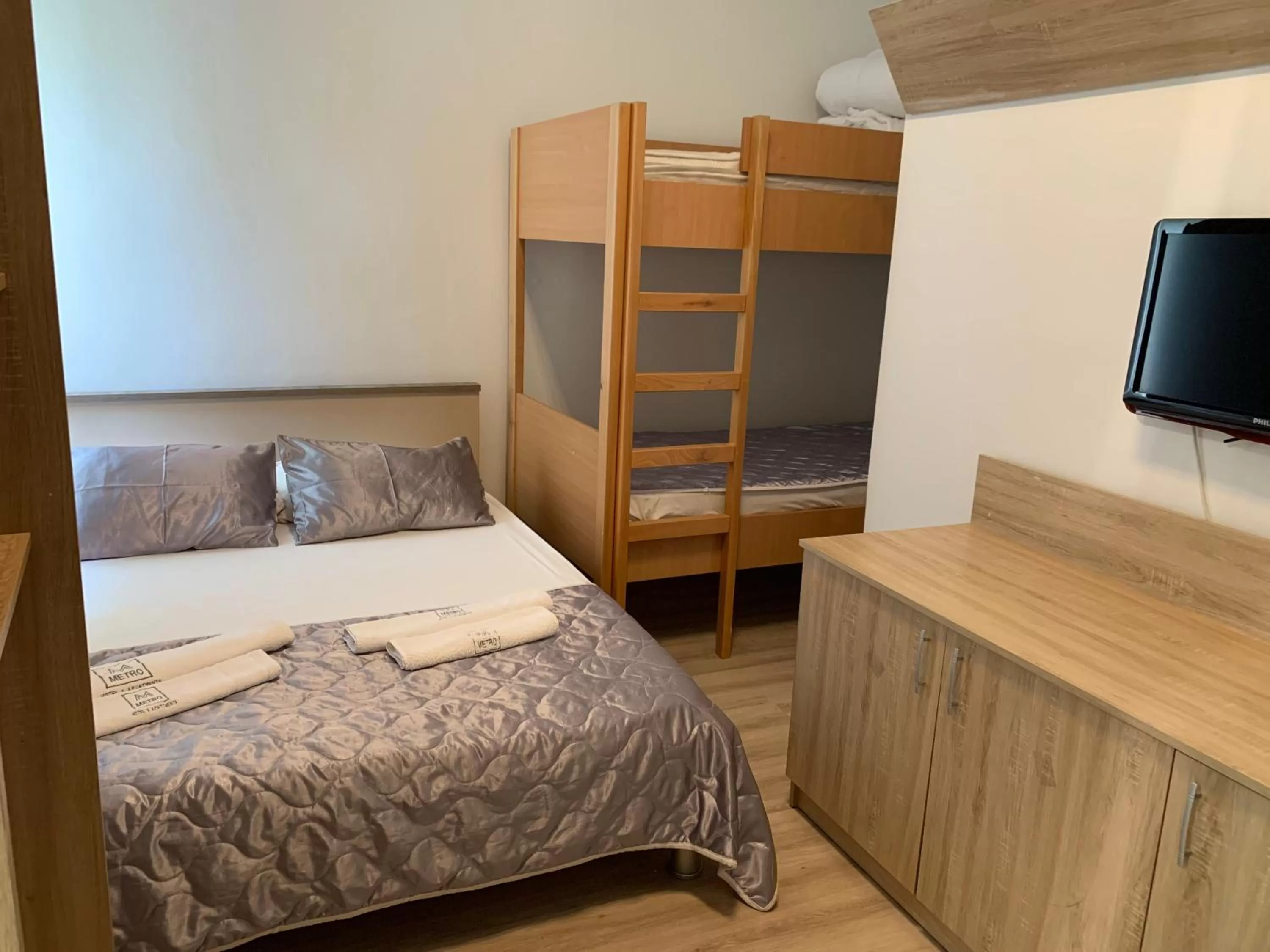 Bed in Villa Nina Hotel & Lounge bar