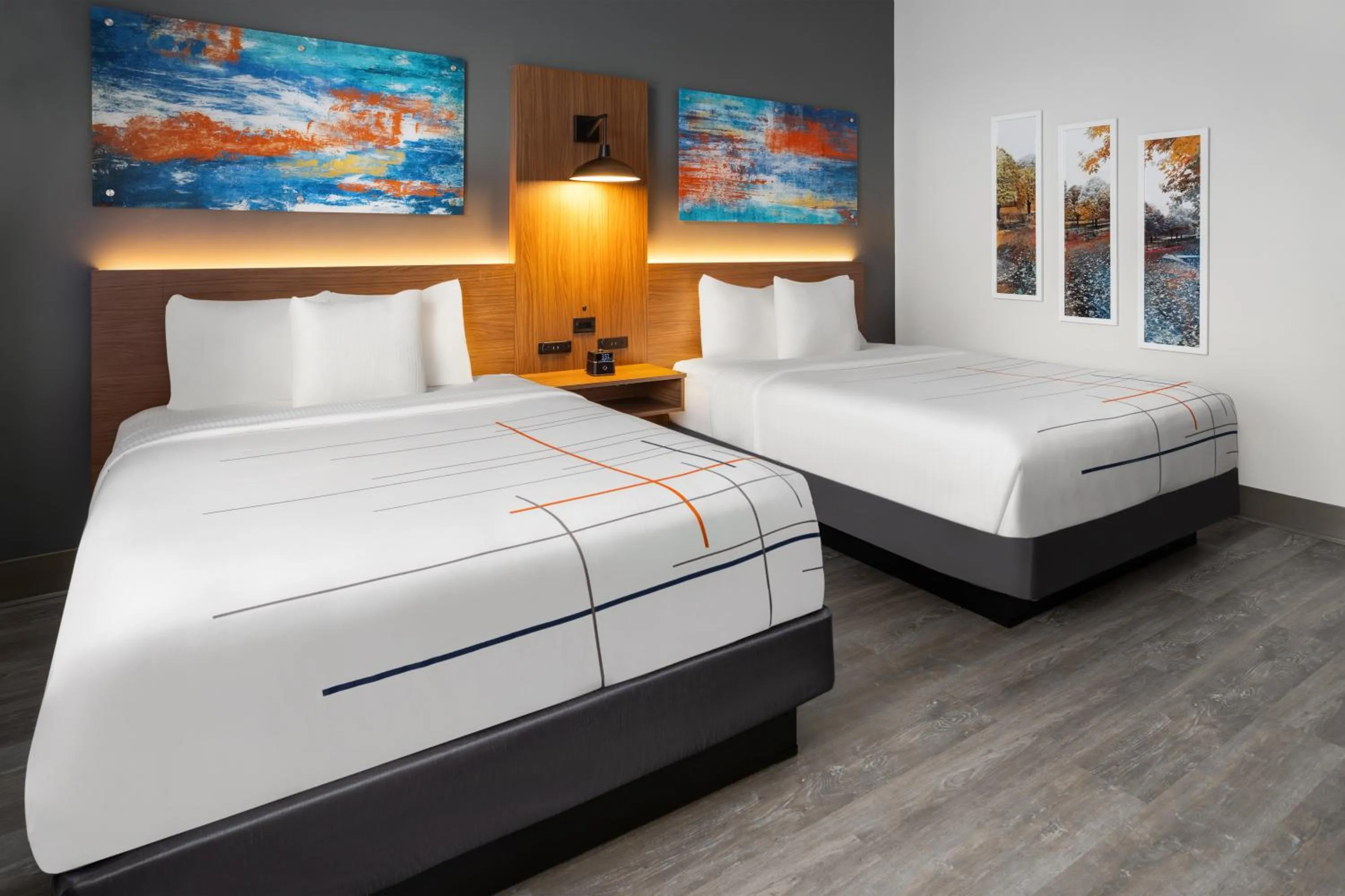 Bed in La Quinta Inn & Suites by Wyndham Williston Burlington
