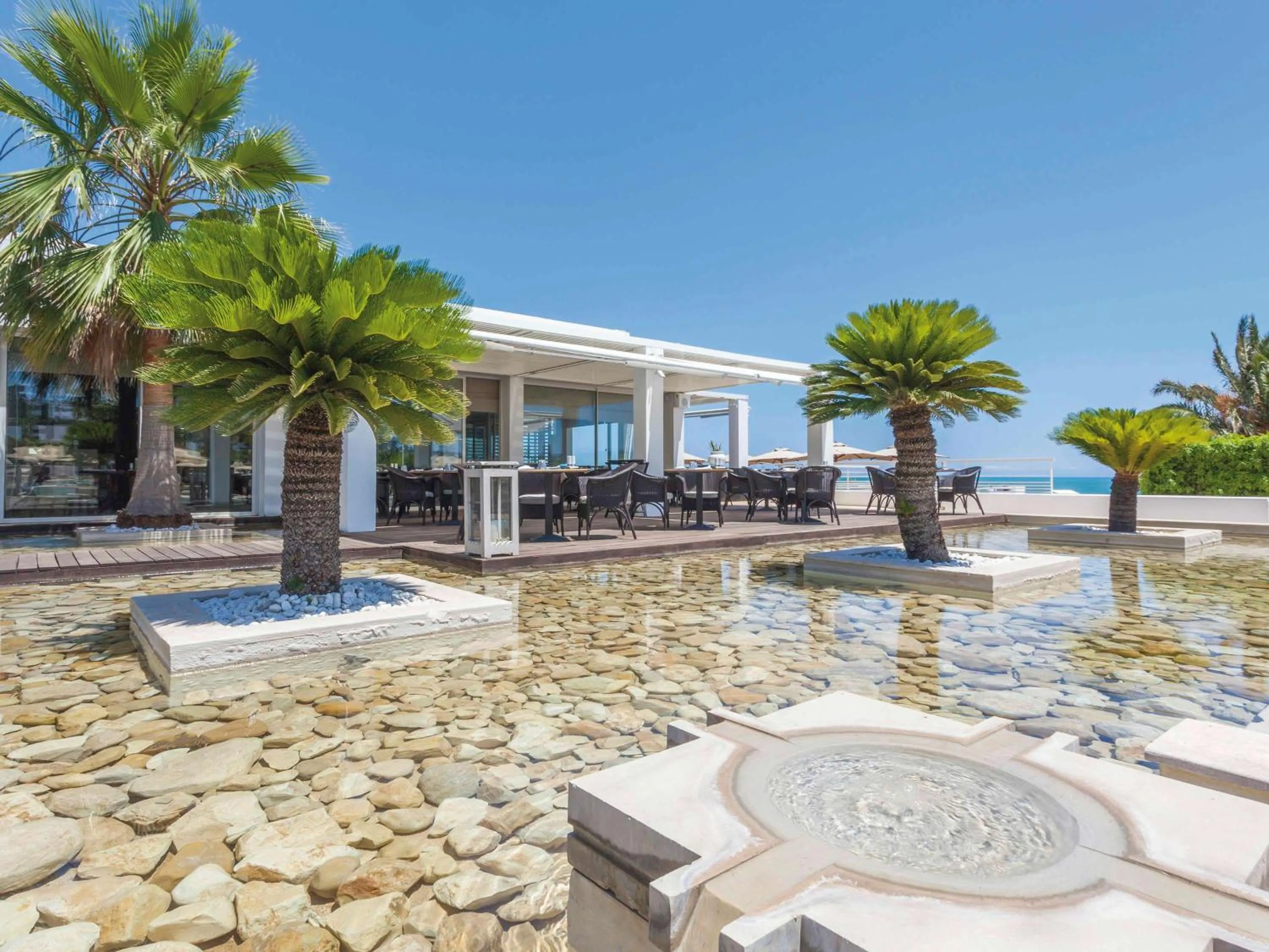 Restaurant/places to eat in Mövenpick Hotel Gammarth Tunis