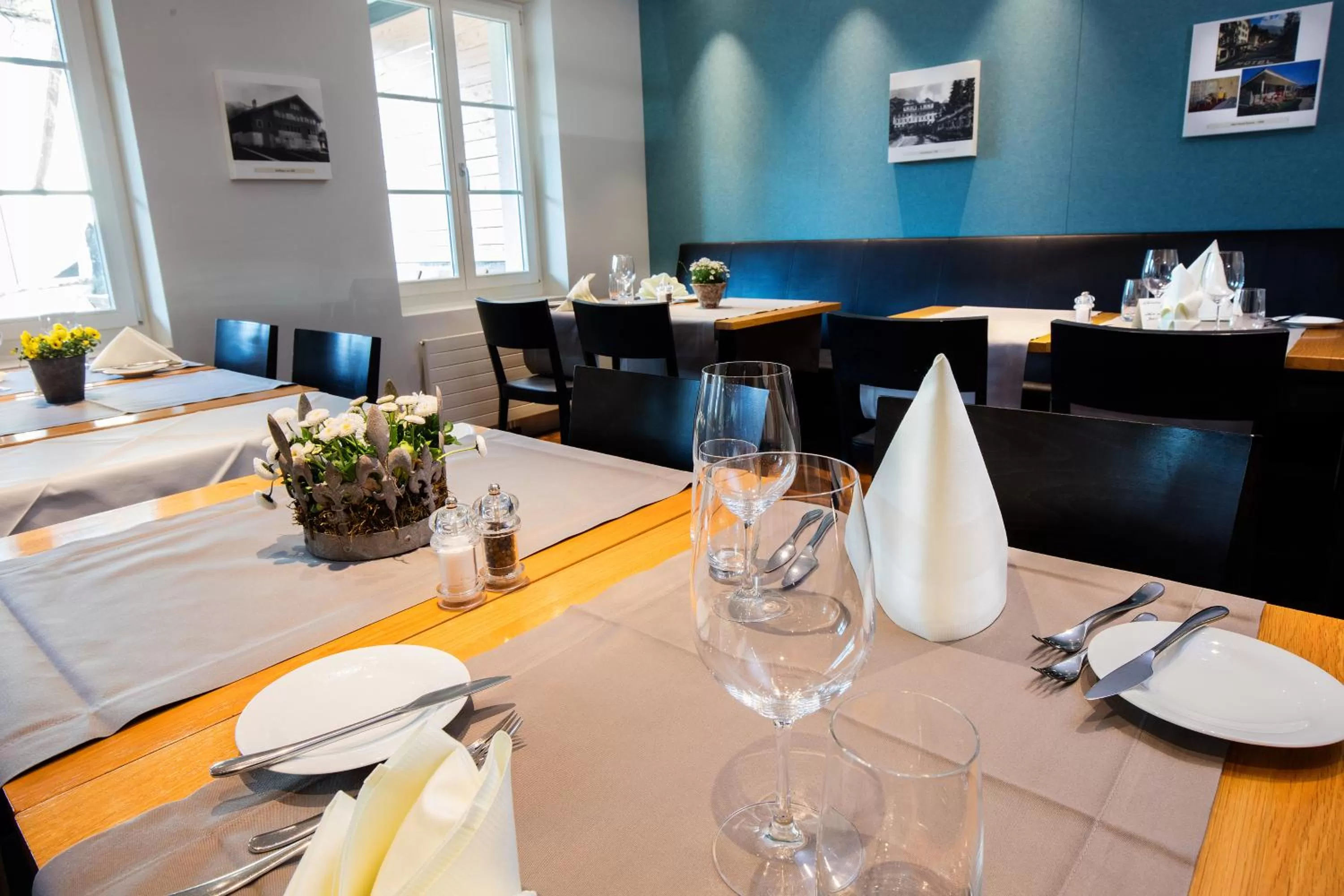 Restaurant/places to eat in Hotel Kreuz by b-smart