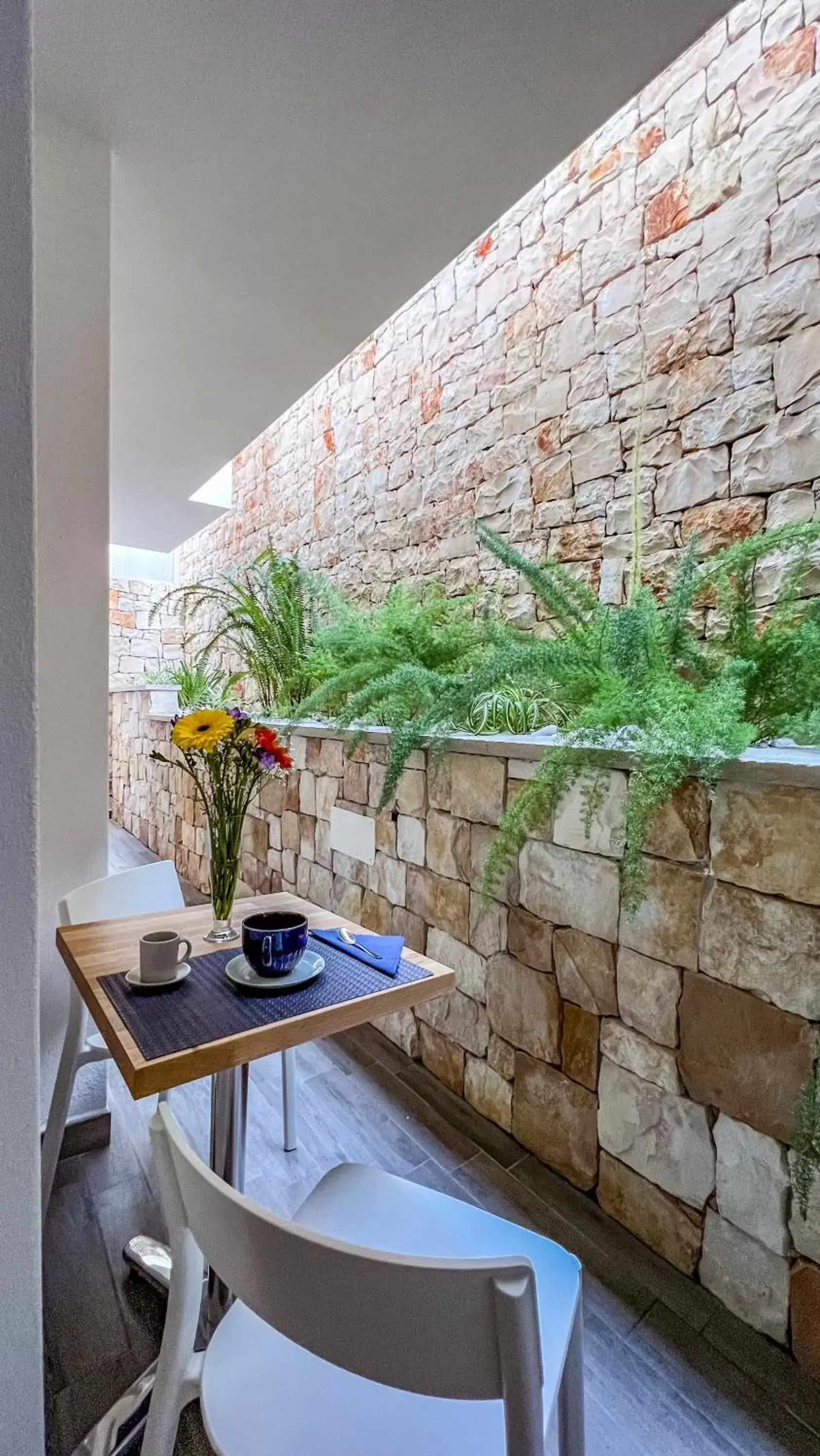 Property building in Blue Dream Property building in Blue Dream