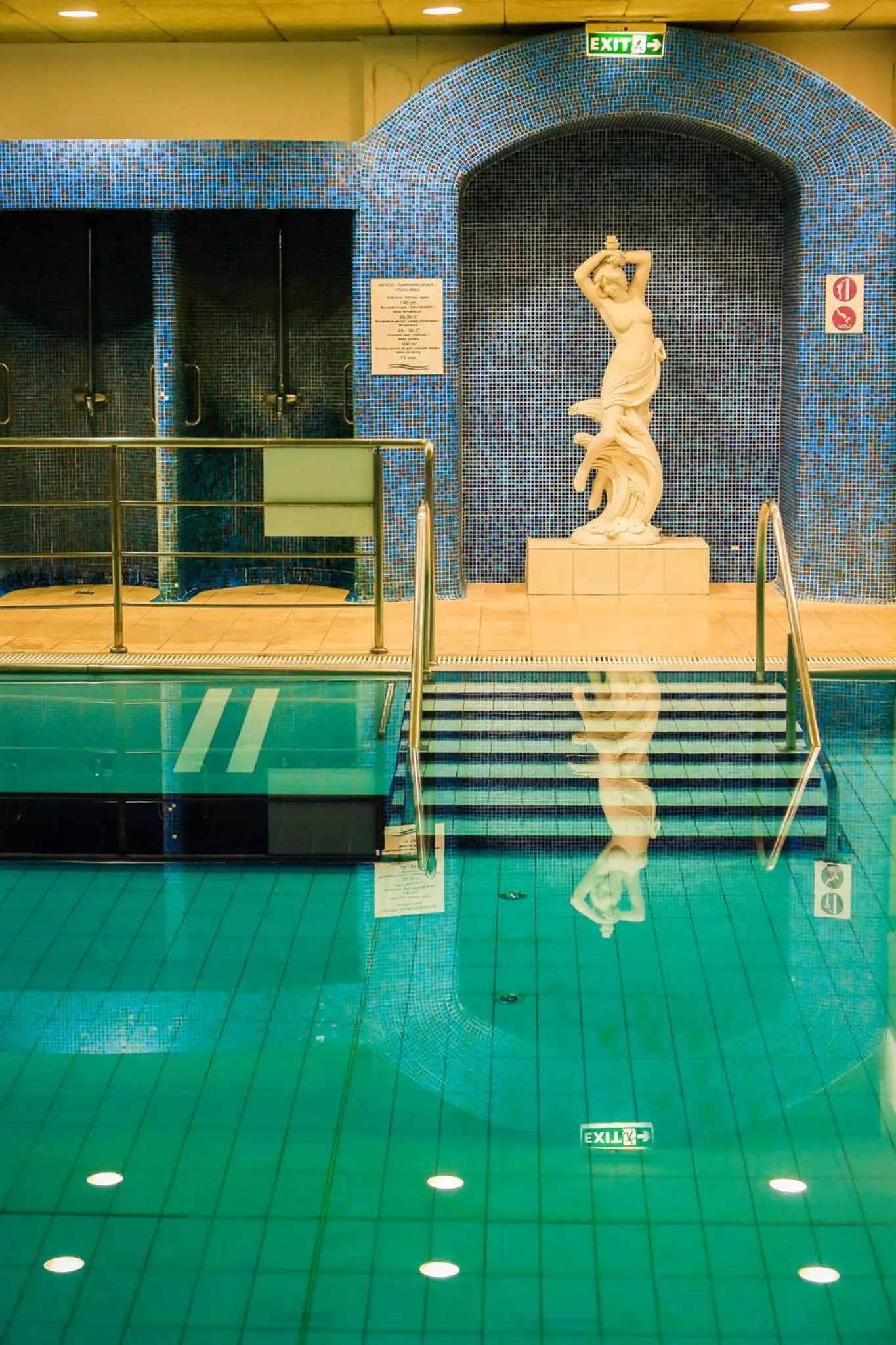 Swimming pool in Ensana Sovata