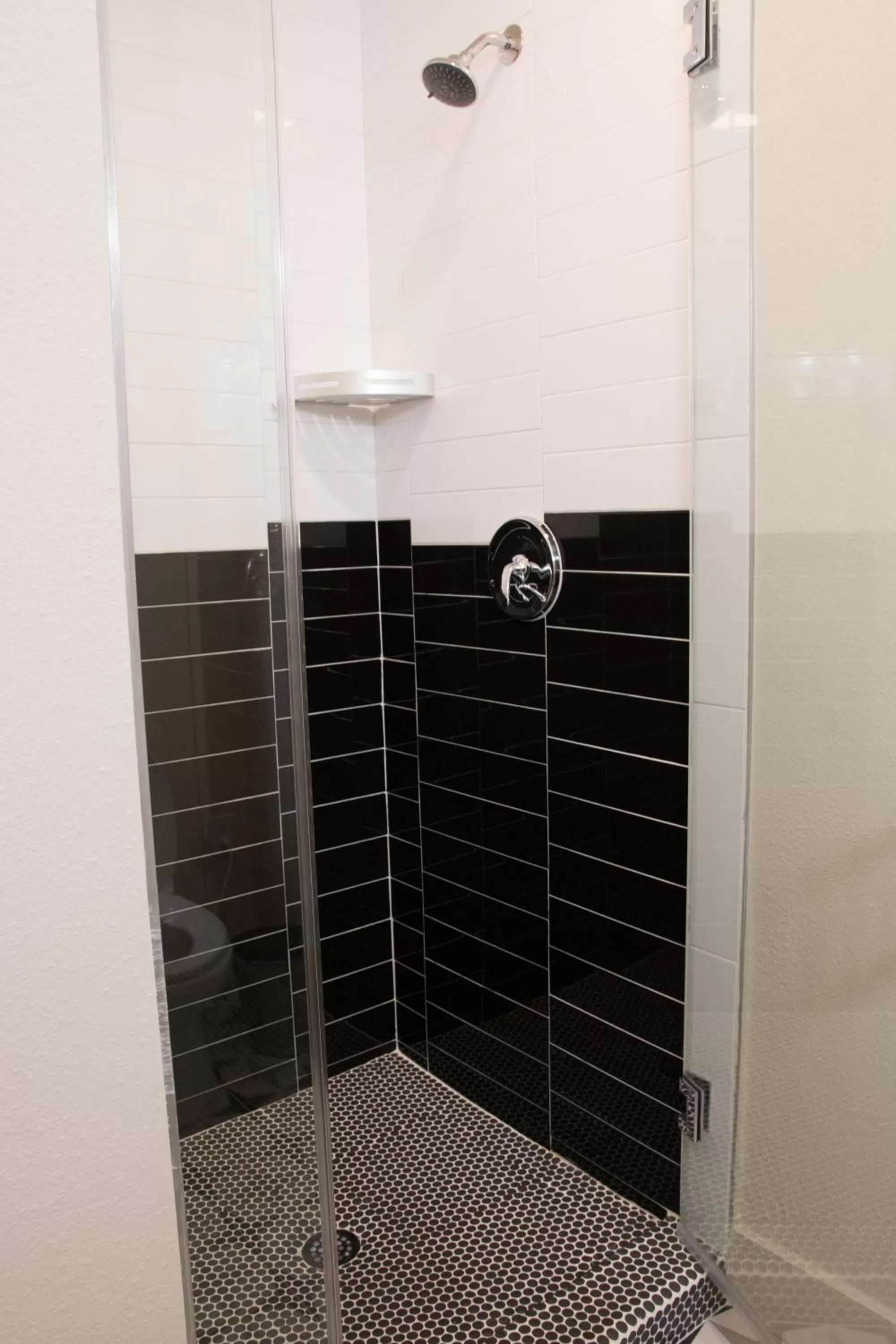 Bathroom in The Bishop Arts Hotel by Qresorts