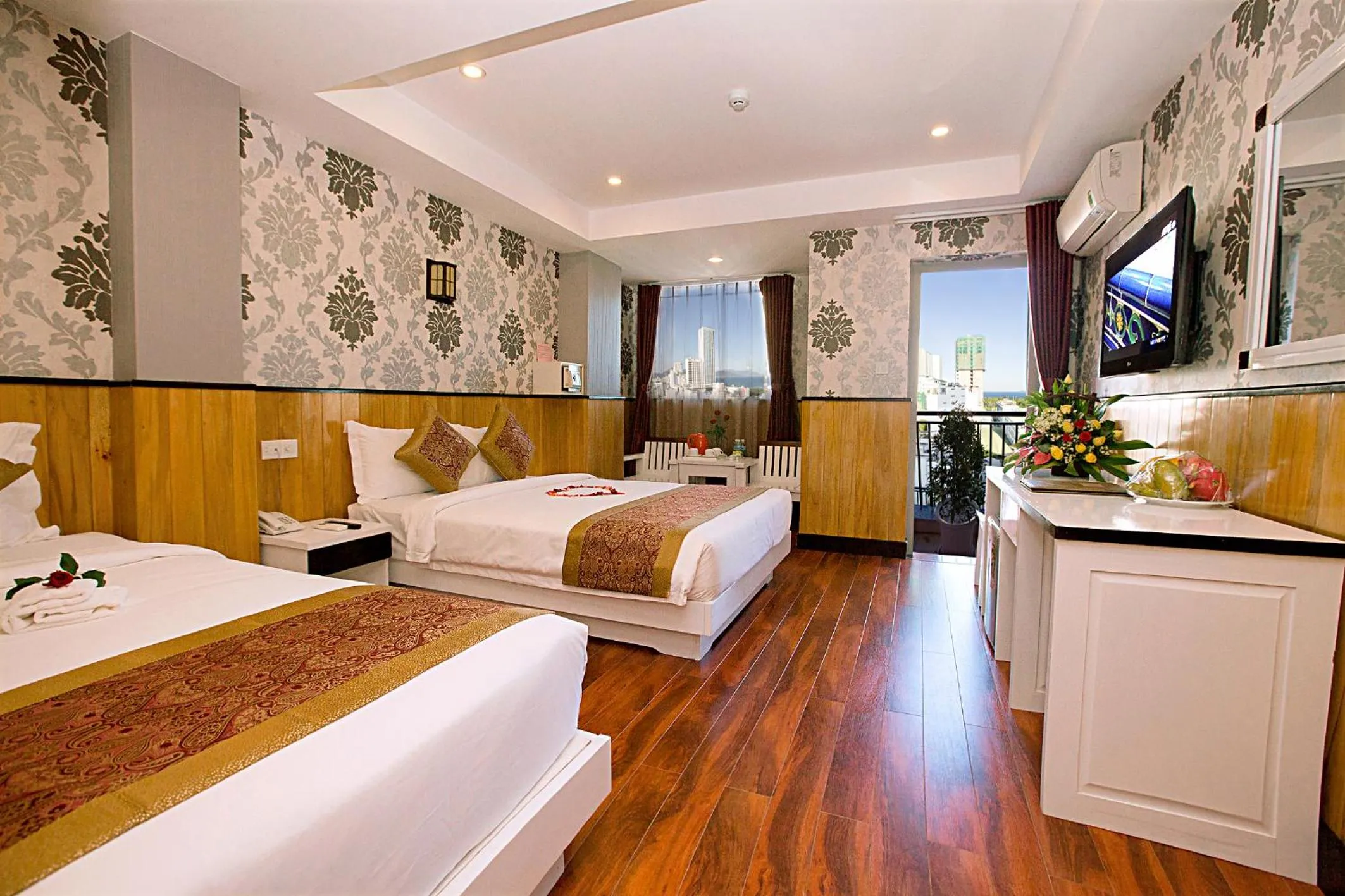 TV and multimedia, Bed in Golden Rain 2 Hotel Nha Trang Beach