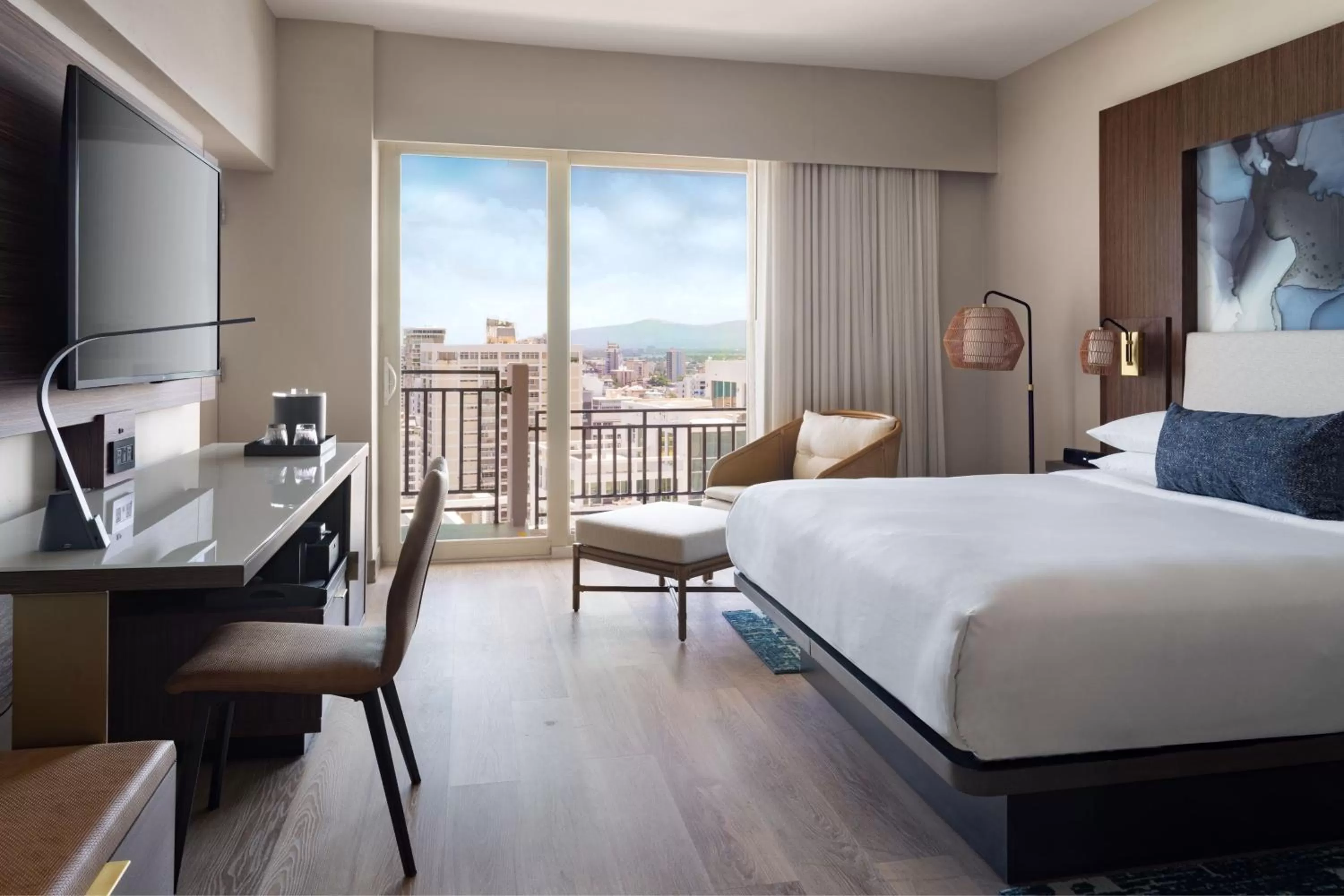 Photo of the whole room, Bed in San Juan Marriott Resort and Stellaris Casino