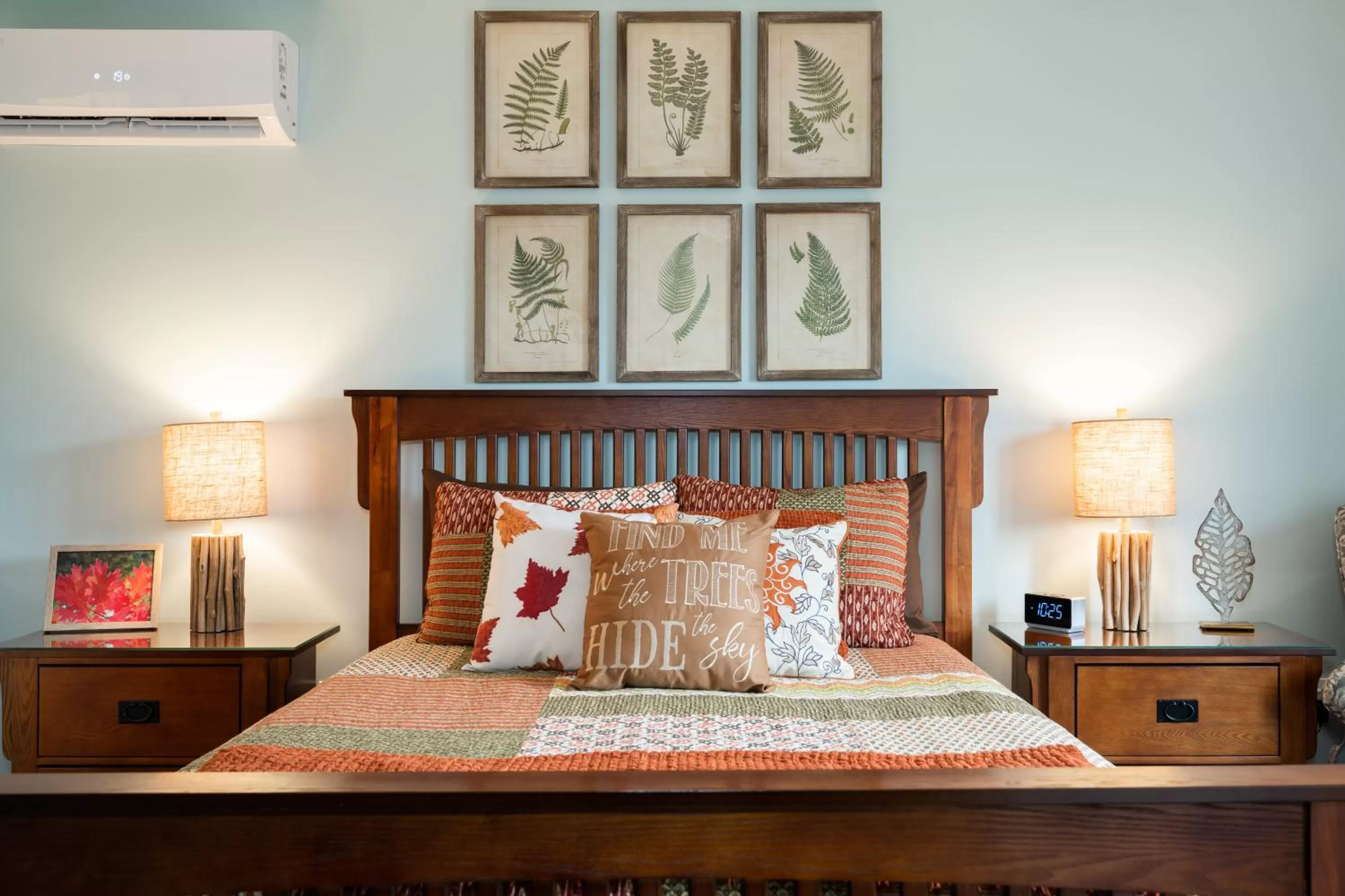 Bedroom, Bed in Baker Shore Bed and Breakfast