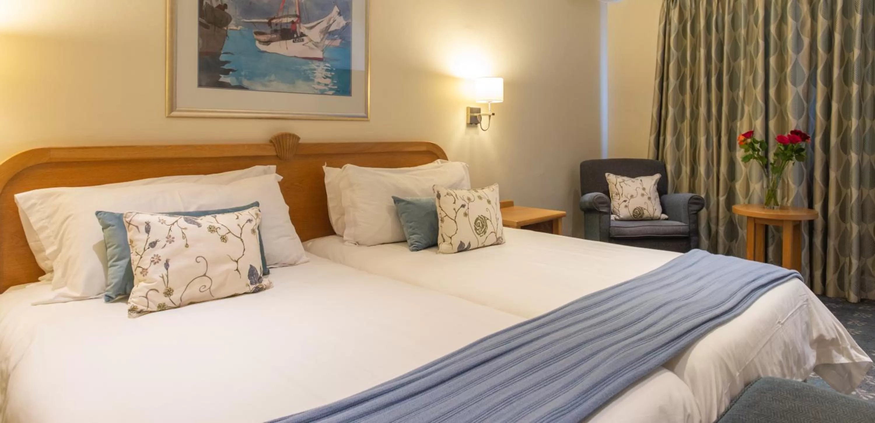 Bed in The Beach Hotel