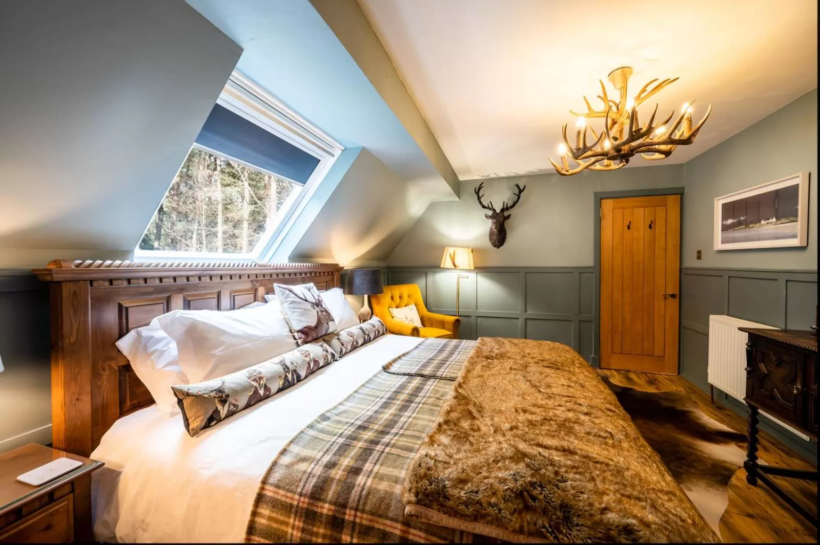 Bed in White Rose Tower