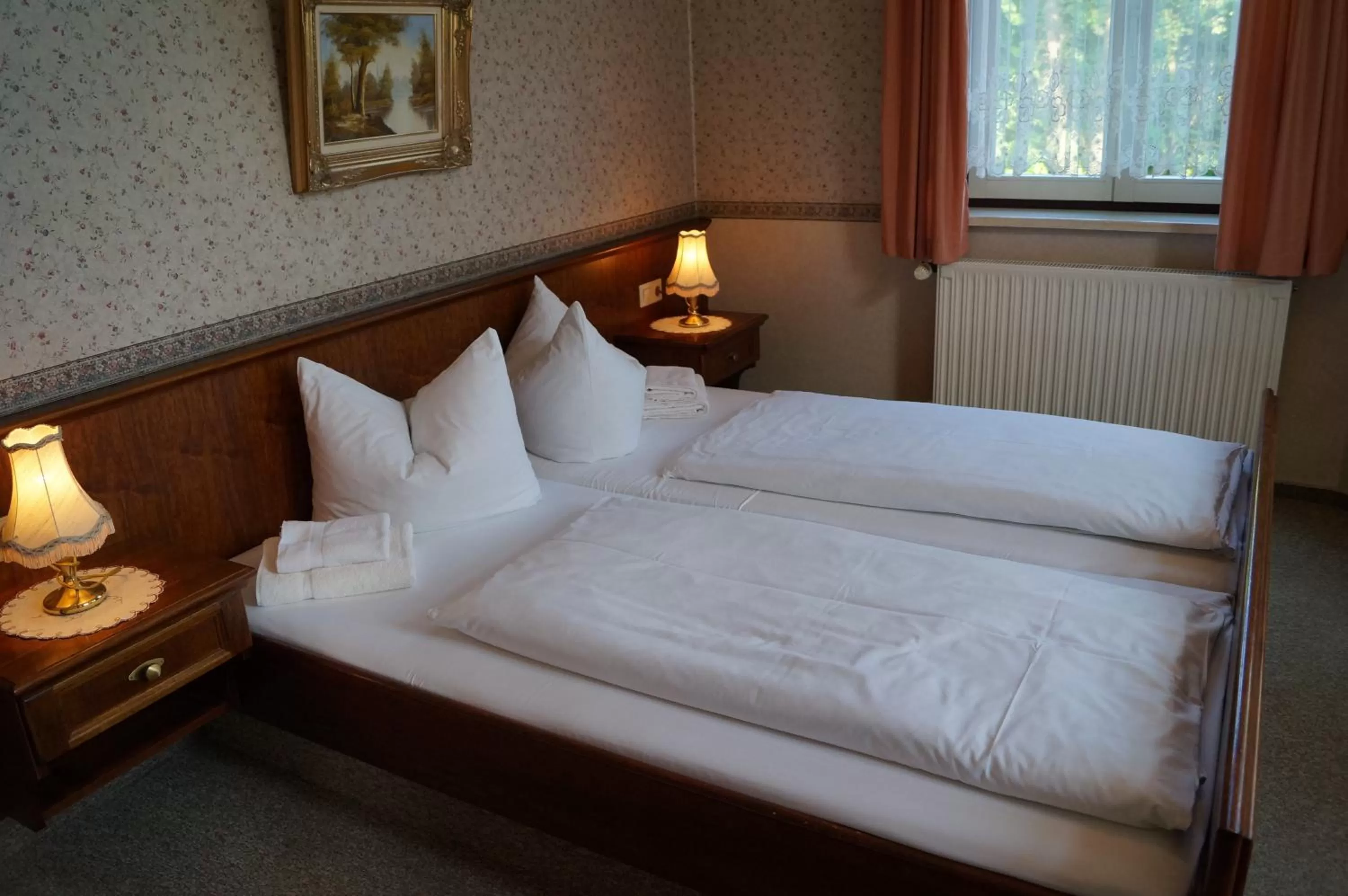 Bed in Braugasthof Papiermühle