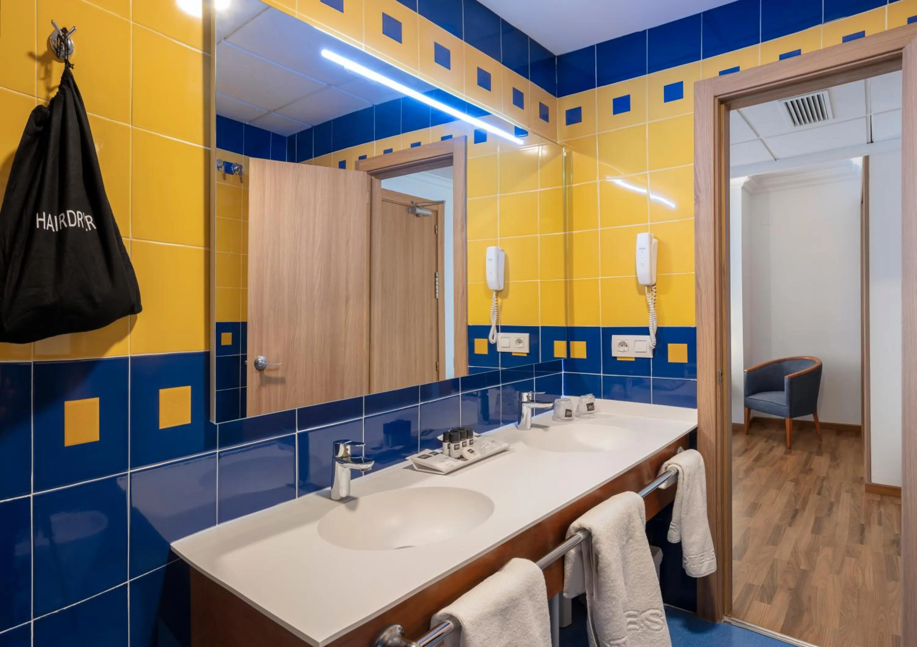 Bathroom in Hotel RH Victoria & Spa 4 Sup