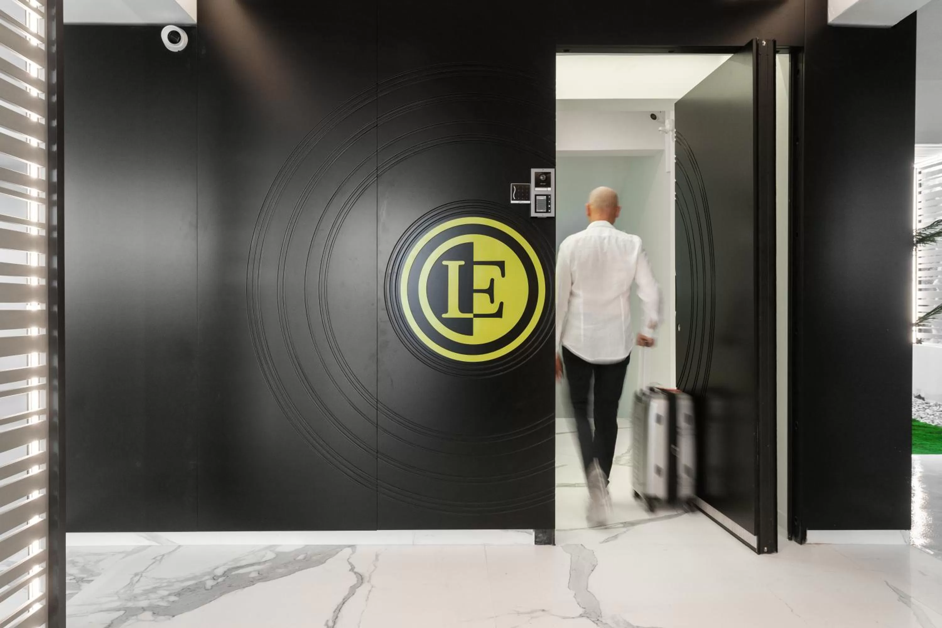 Facade/entrance in LUX&EASY Athens Downtown Apartments