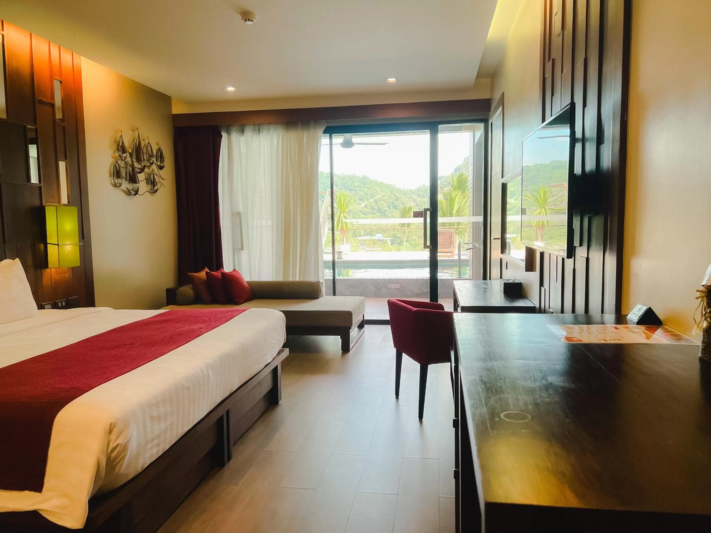 Photo of the whole room, Bed in Aonang Phu Pi Maan Resort & Spa