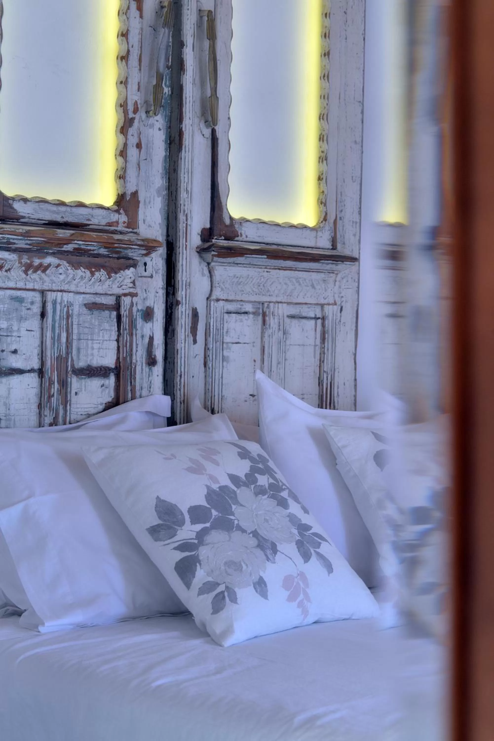 Shower, Bed in 1901 Hermoupolis