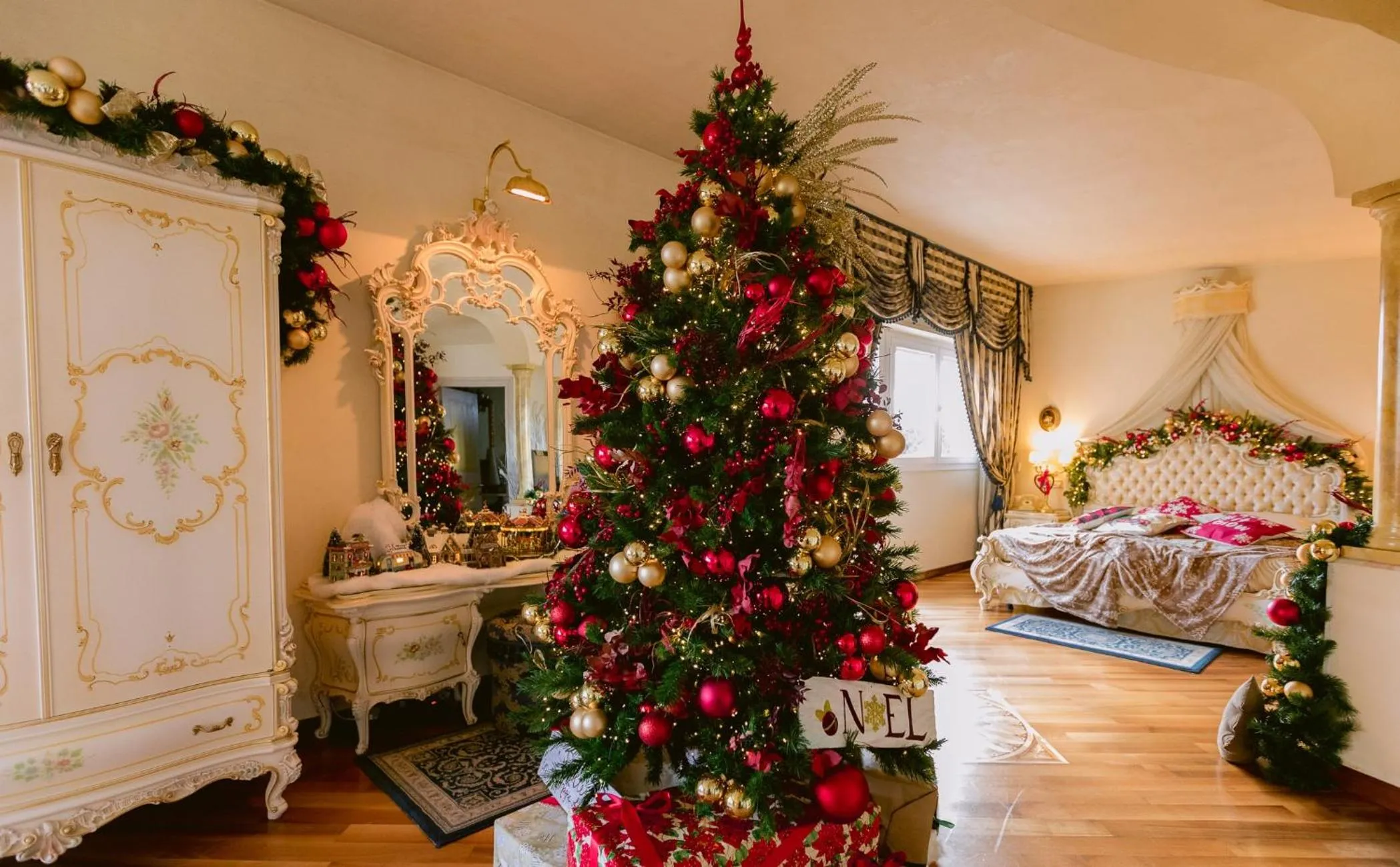 Bed in Hotel Continentale