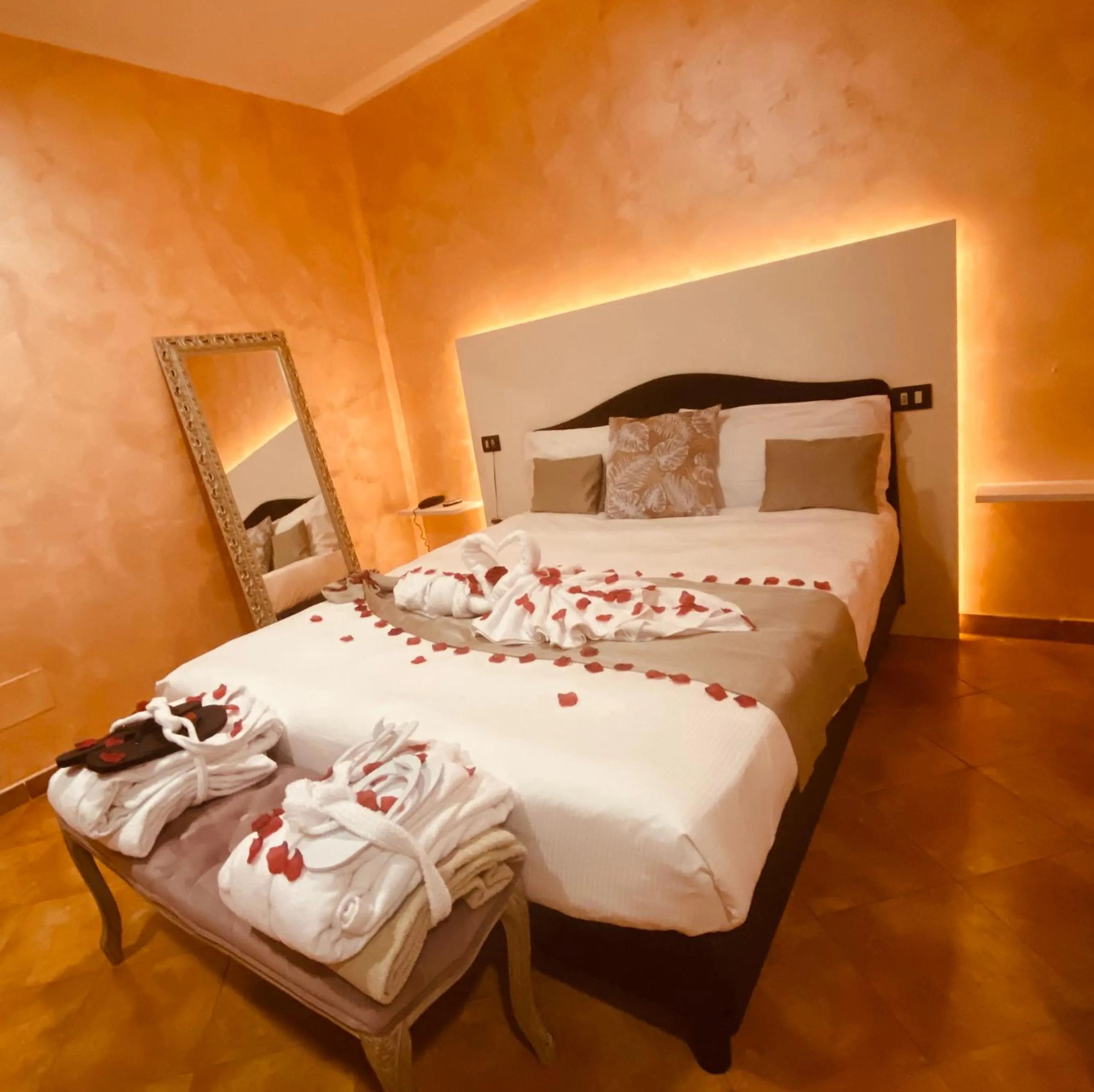 Bedroom, Bed in Impero Hotel Beauty & Spa - Bike Hotel