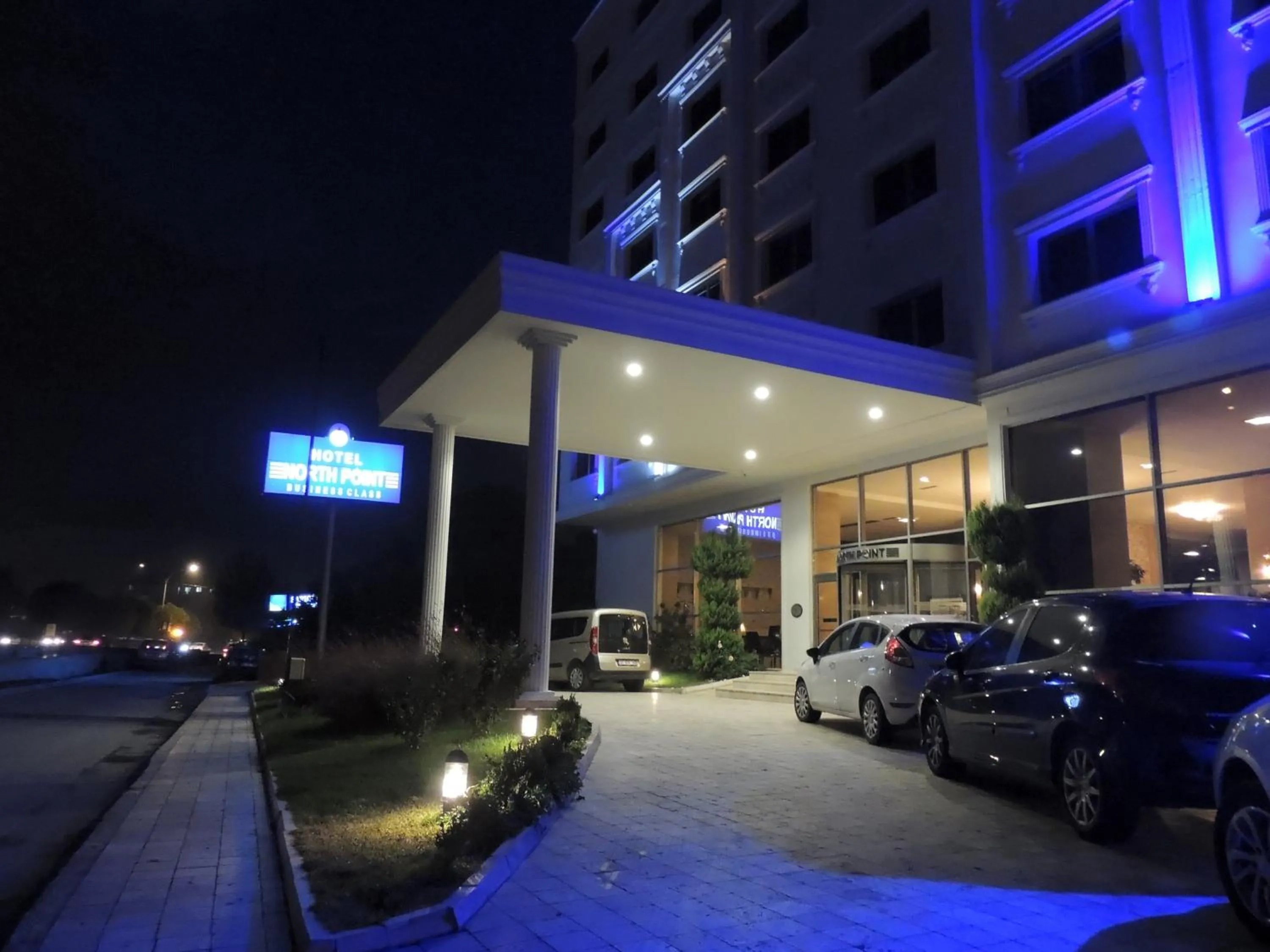 Facade/entrance in North Point Hotel