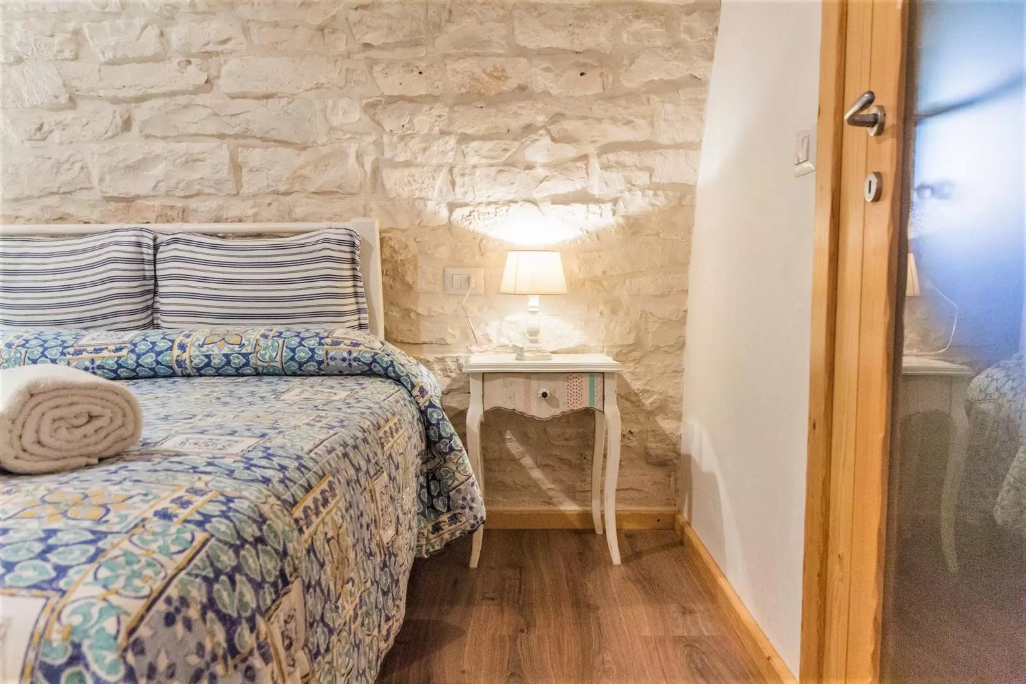 Bedroom, Bed in Trulli Donna Isabella