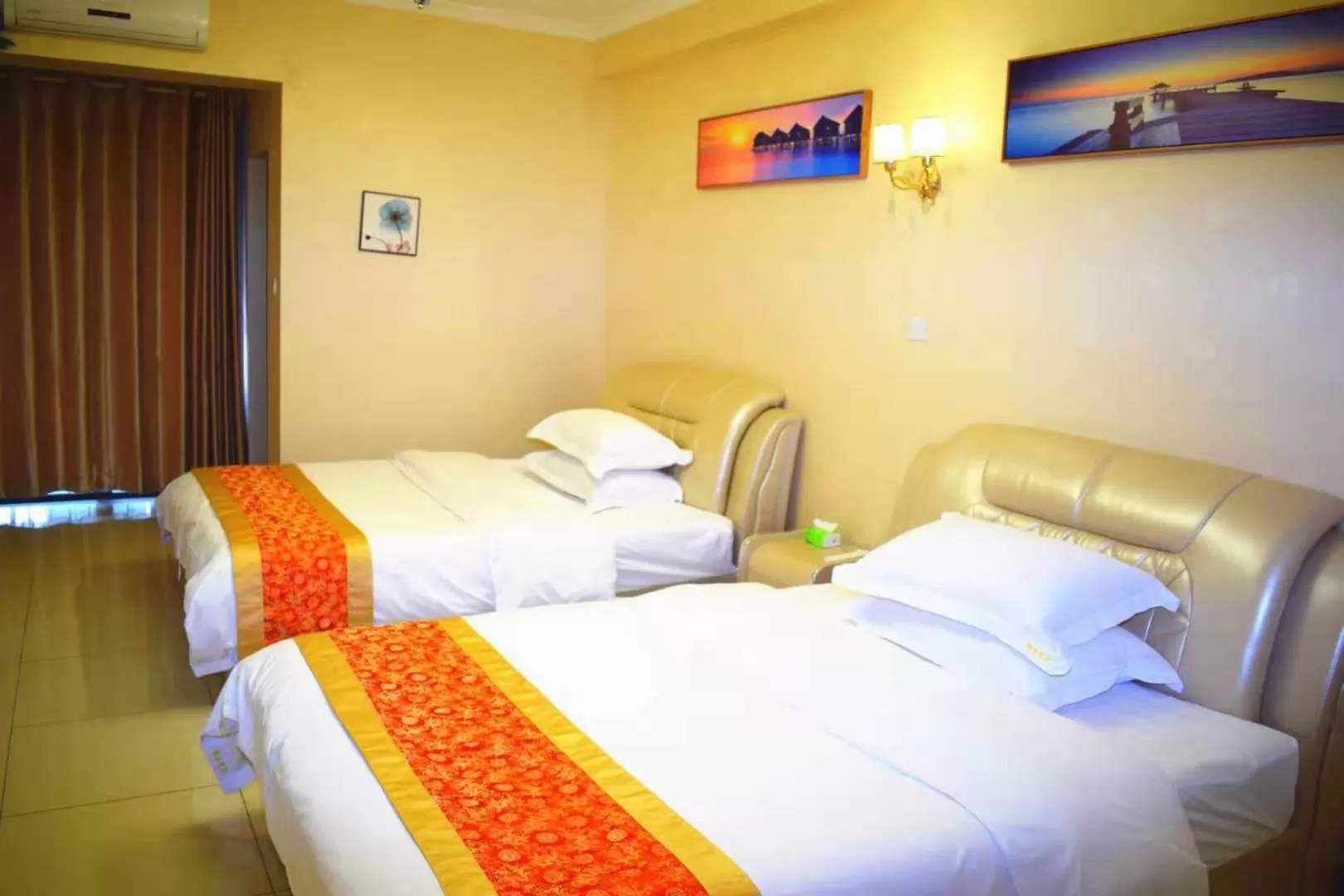 Bed in Guangzhou Victory Apartment