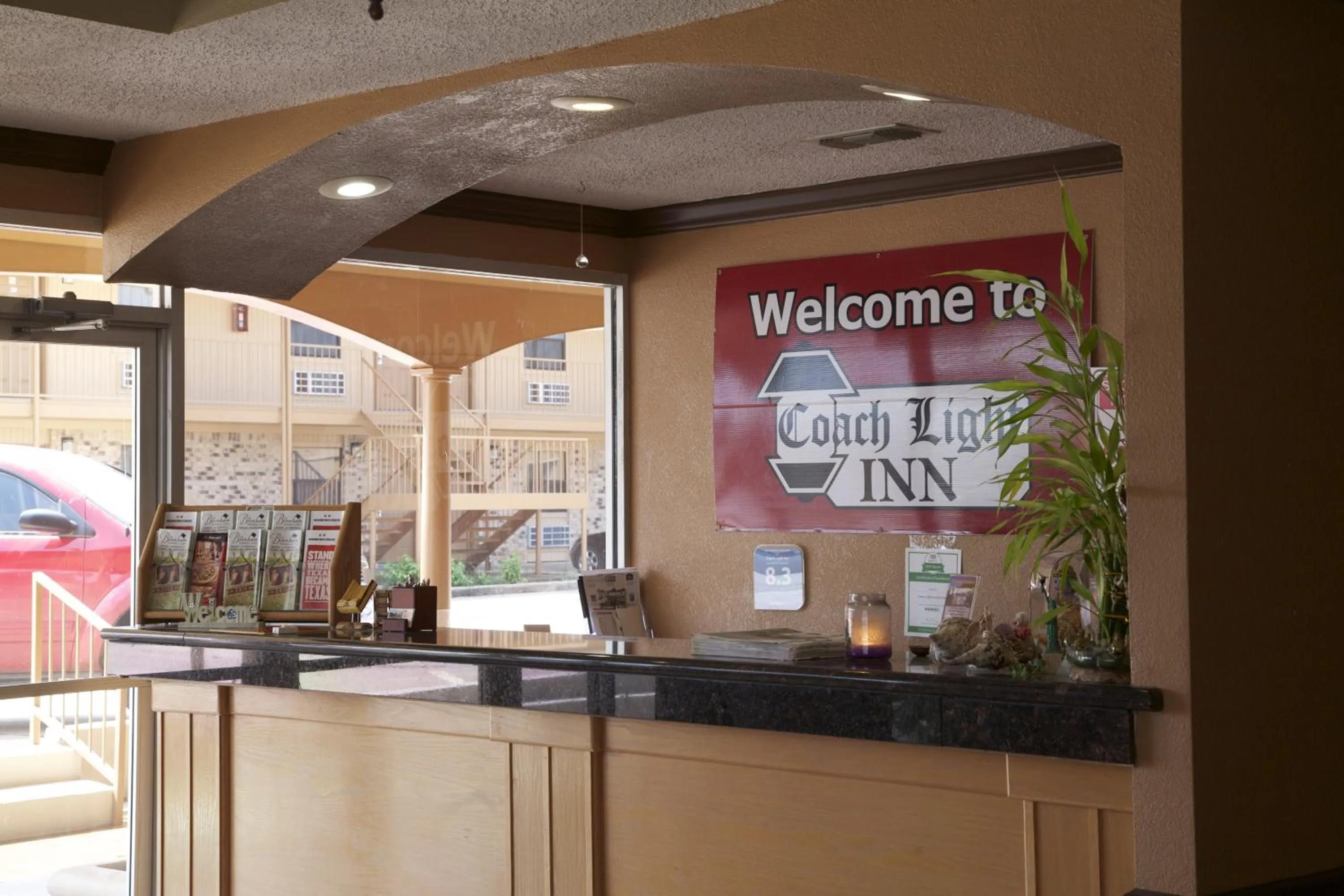 Lobby or reception in Coach Light Inn