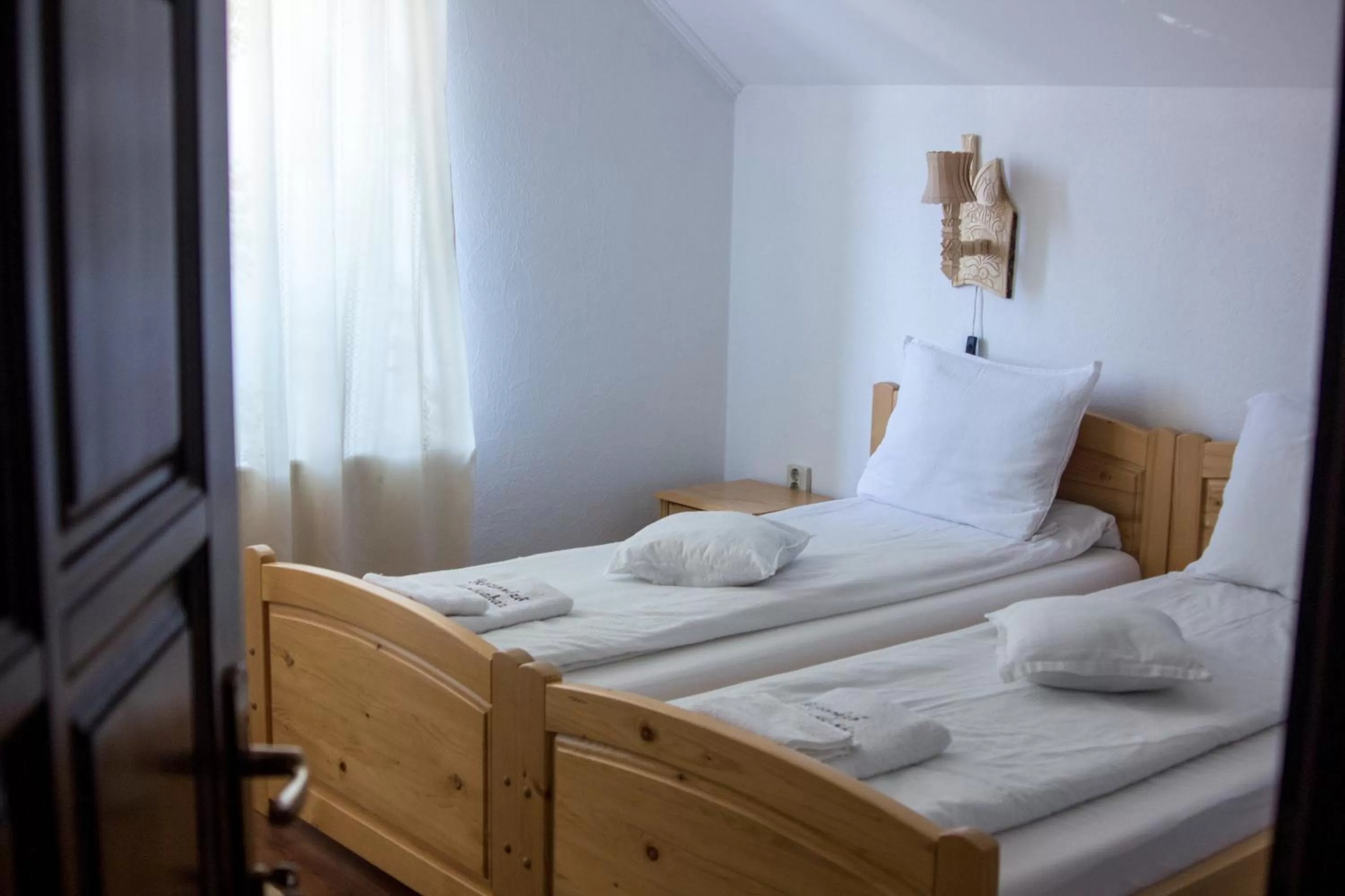 Bed in Hazanéző Panzió