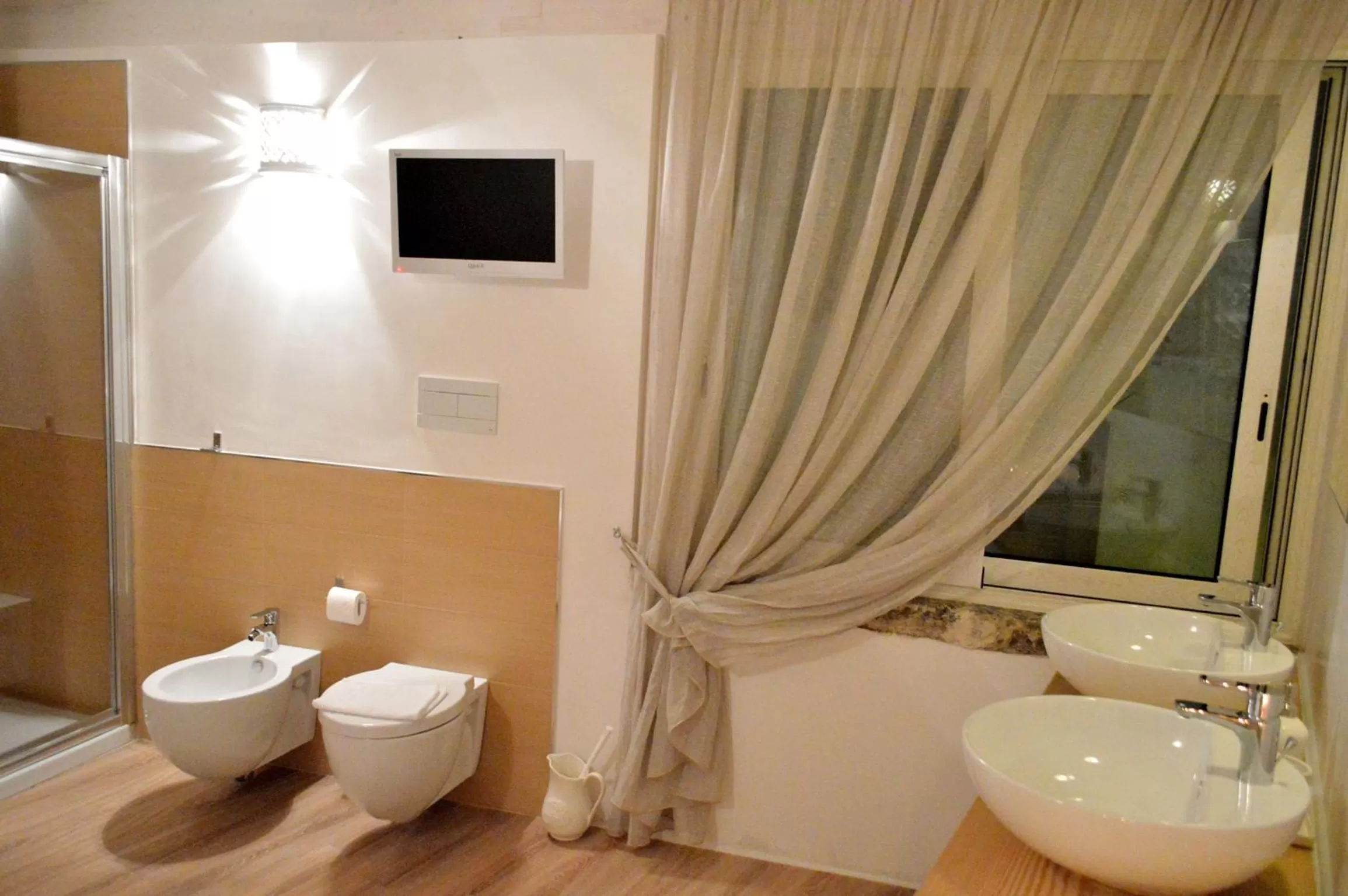 Bathroom in Albergo Diffuso Dimora Rossi B&B