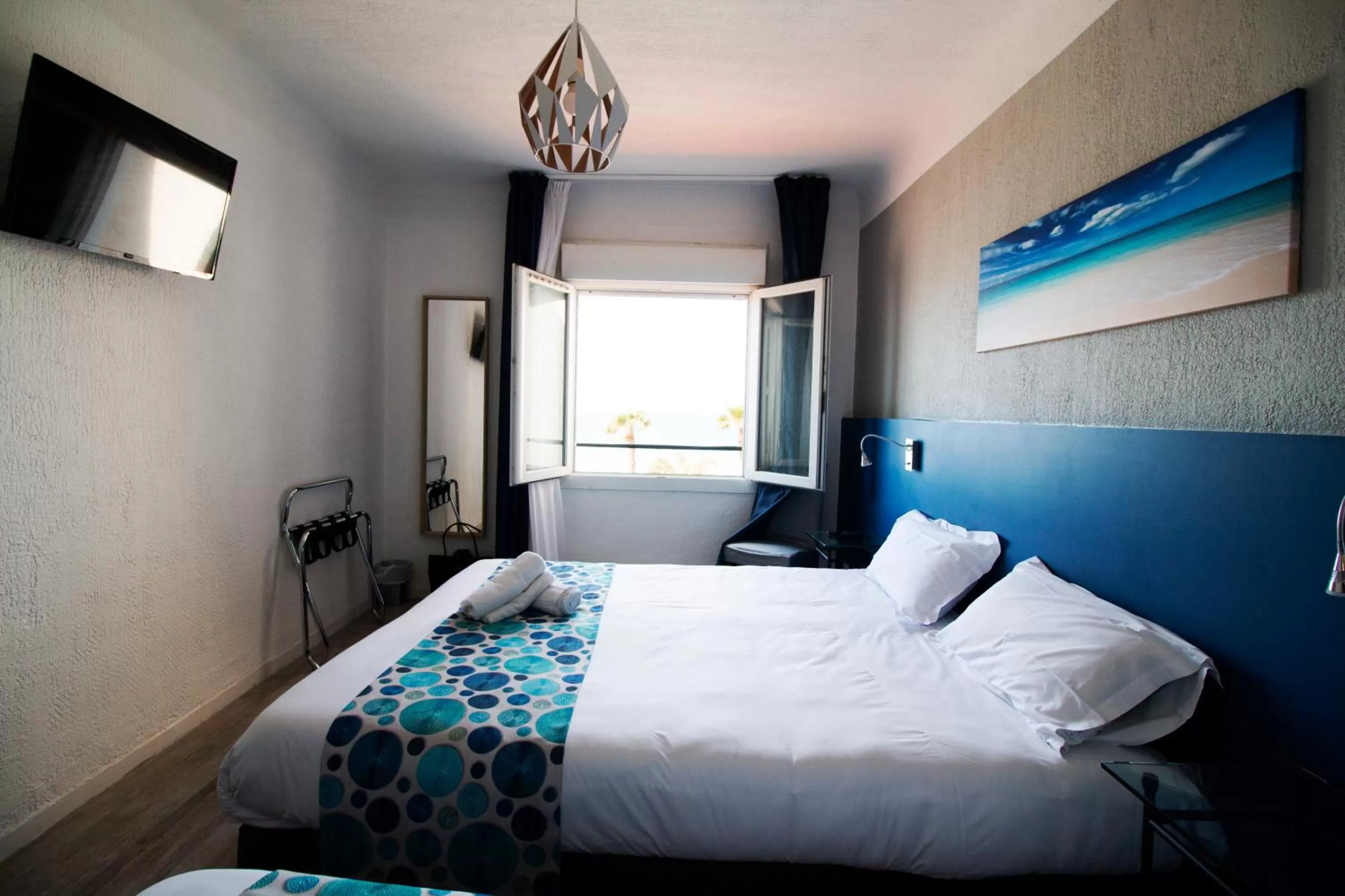 Bedroom, Bed in Hôtel Bel Azur