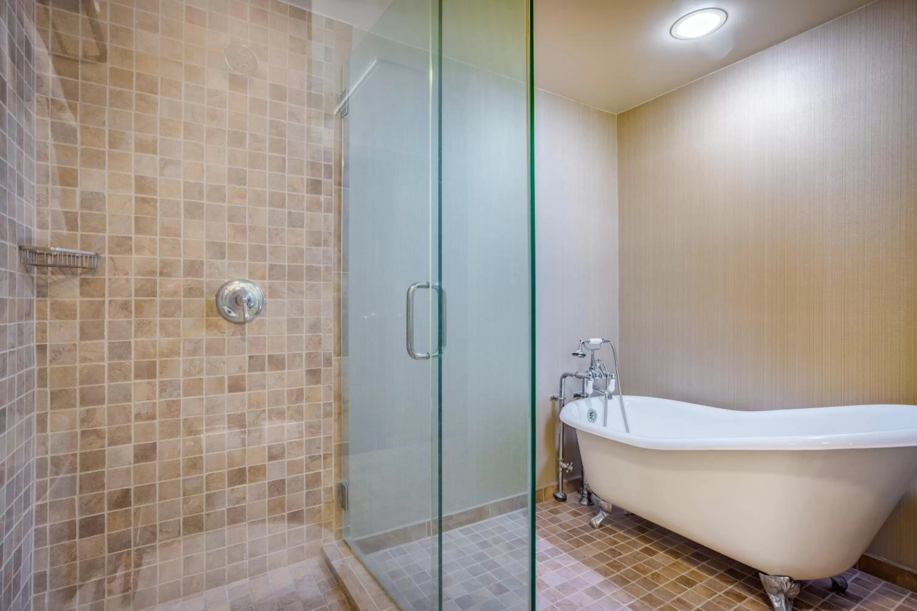 Bathroom in Holiday Inn Lafayette-City Centre by IHG