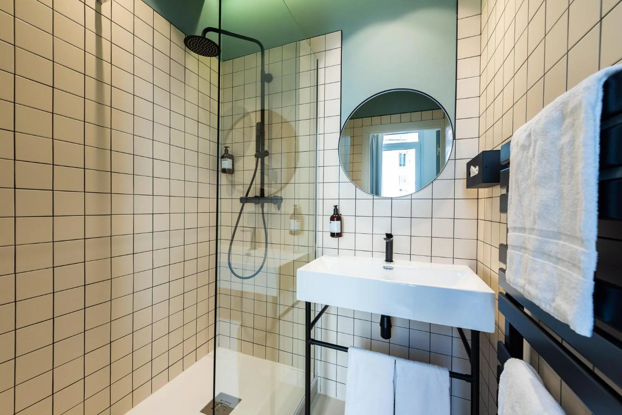Bathroom in Florella Croisette Apartment