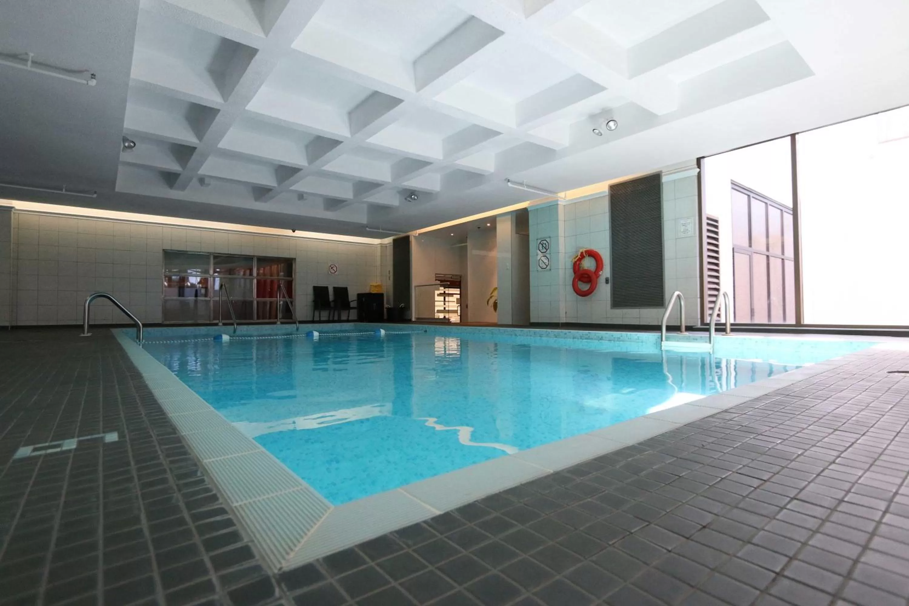 Swimming pool in Hotel Classique